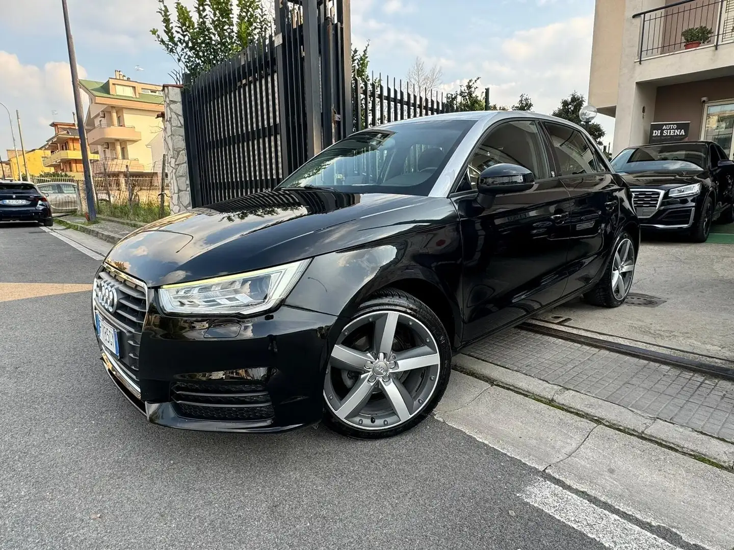 Audi A1 1.6 TDI 90 CV S tronic Negro - 2
