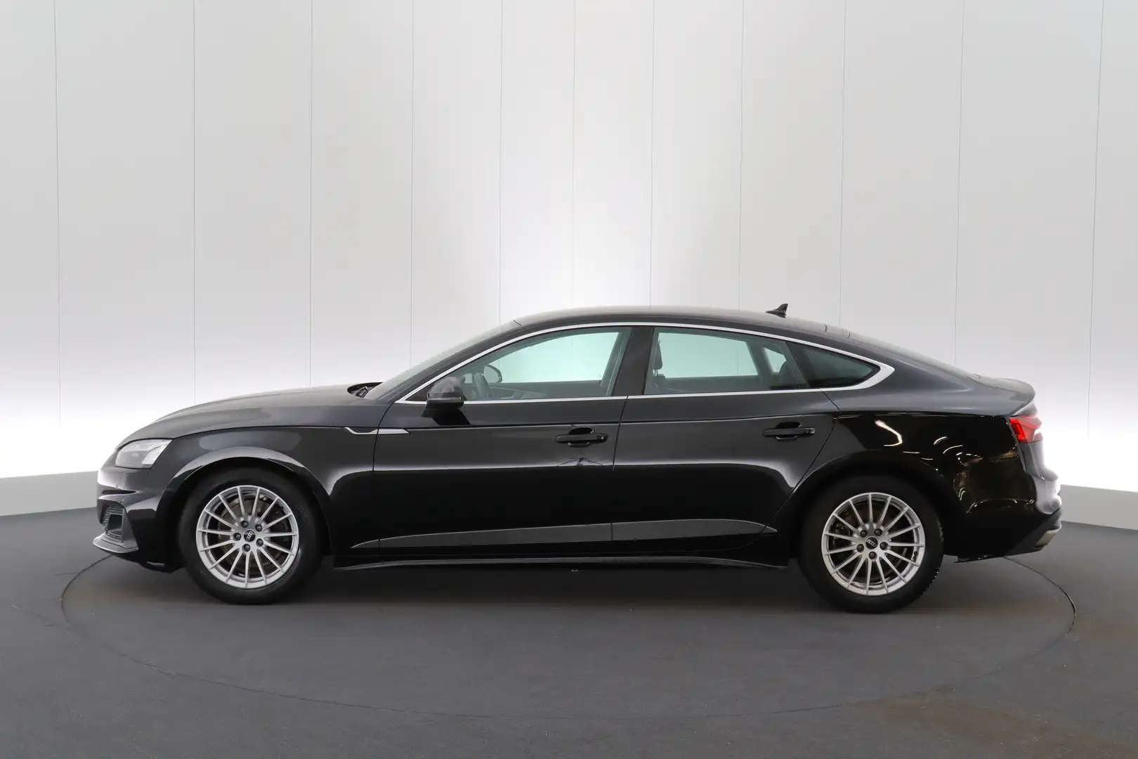 Audi A5 Sportback 35 TFSI S-Tronic Business+  LEDER MATRIX Noir - 2