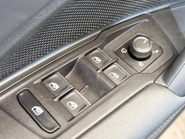 Volkswagen Tiguan view 20
