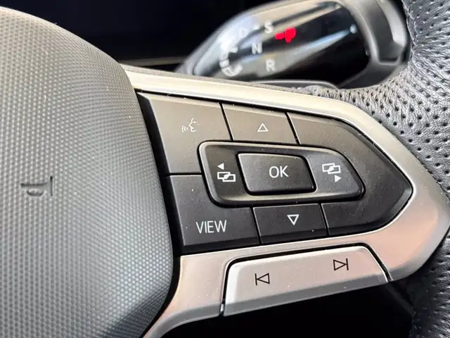 Volkswagen Tiguan view 22