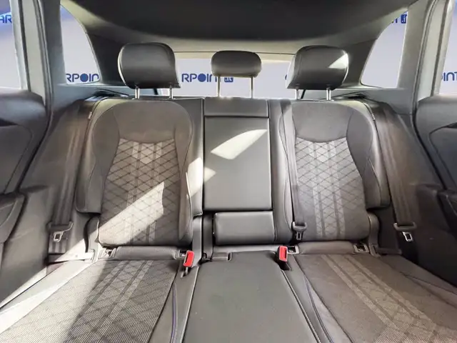 Volkswagen Tiguan view 10