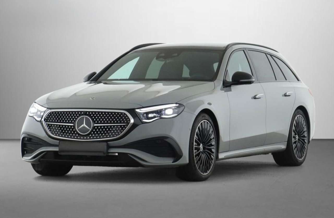Mercedes-Benz E 220 E 220 d AMG Line Premium Plus Pano 360 auto