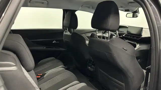 Peugeot 5008 view 15