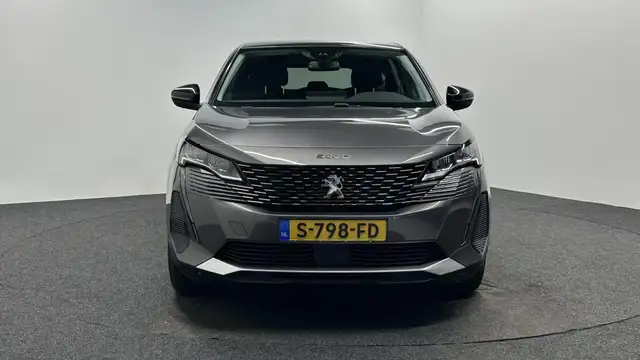 Peugeot 5008 view 6