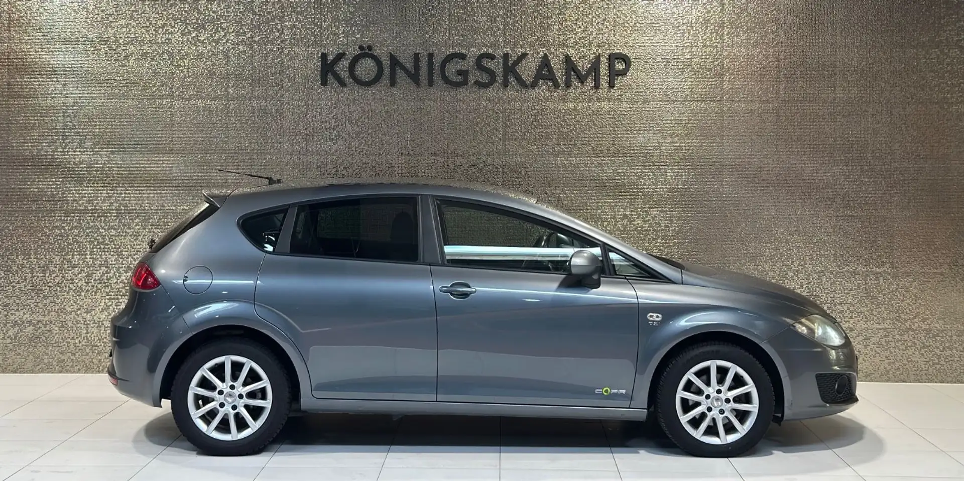SEAT Leon Style Copa Ecomotive * TÜV & SERVICE NEU * Grau - 2