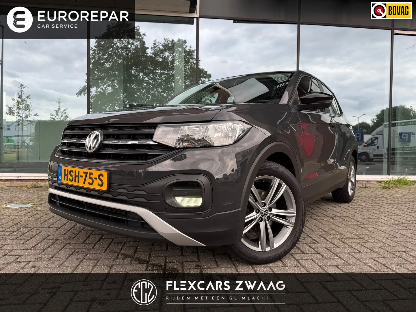 Volkswagen T-Cross 1.0 TSI 116pk Life Business - Climate - Winterpakk Gris - 1