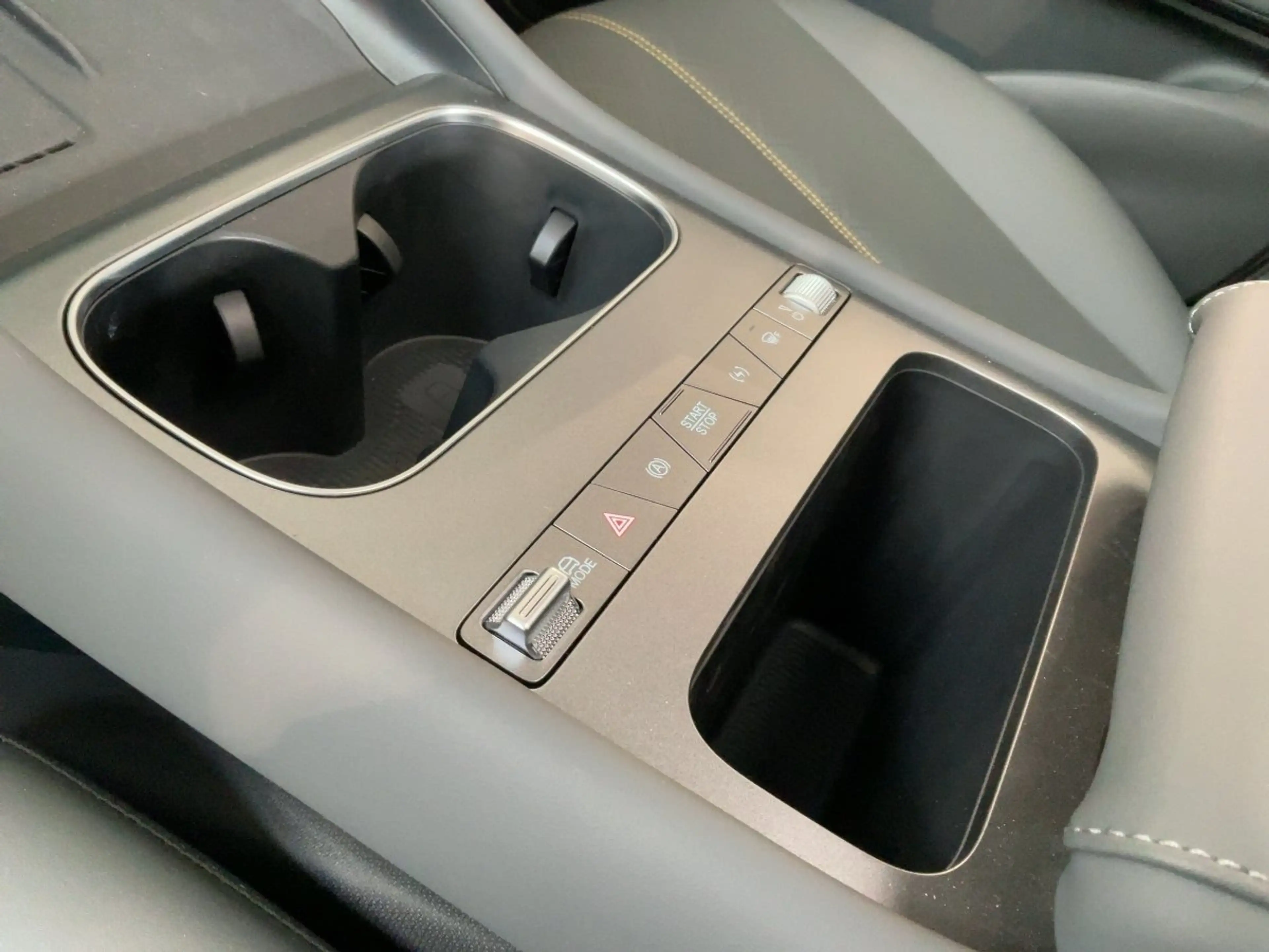 BYD Atto 3 Excellence LED Navi Pano 360° 4x4 Assist — photo 15