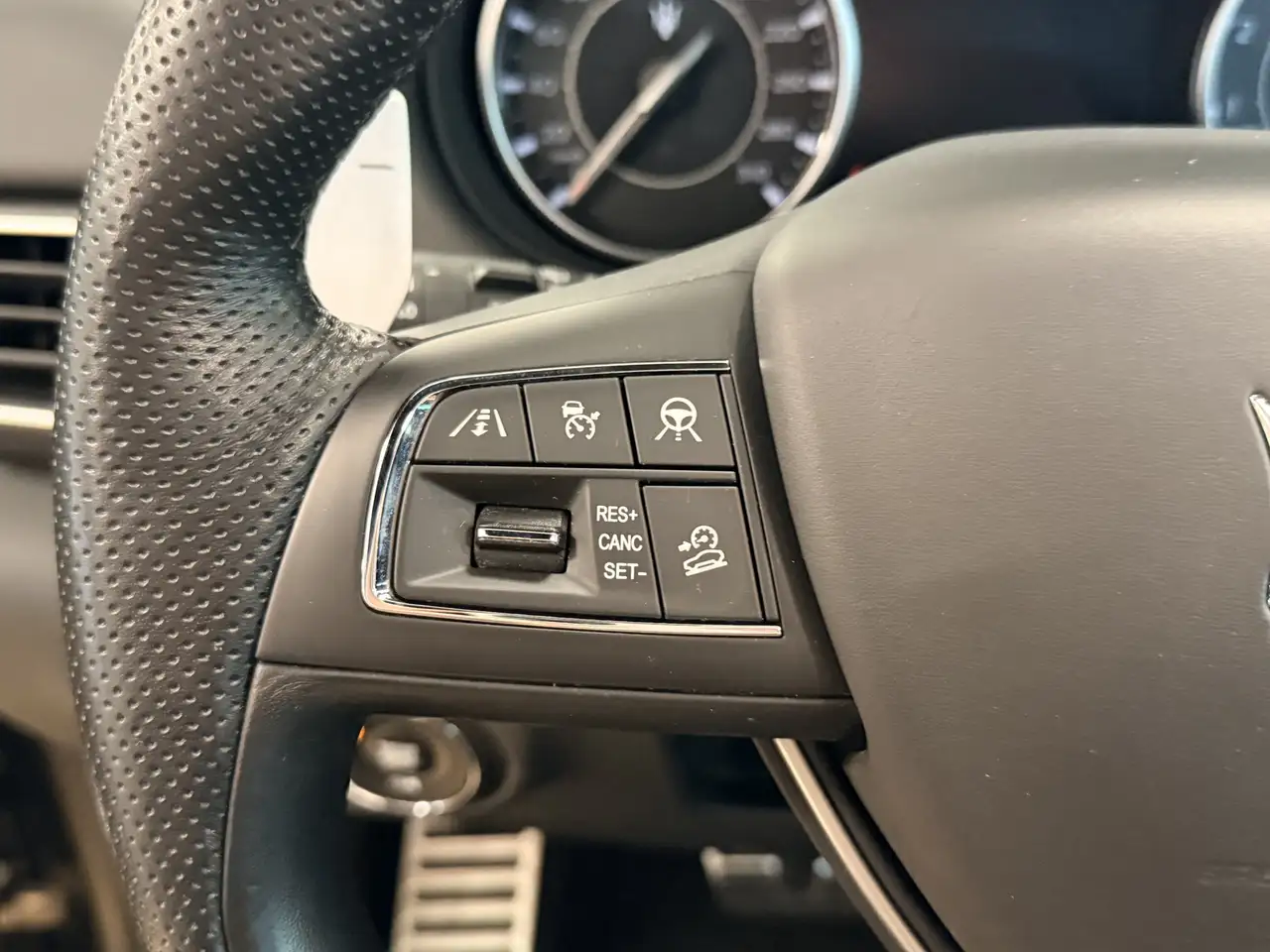 Maserati Levante 2022 — фото 15