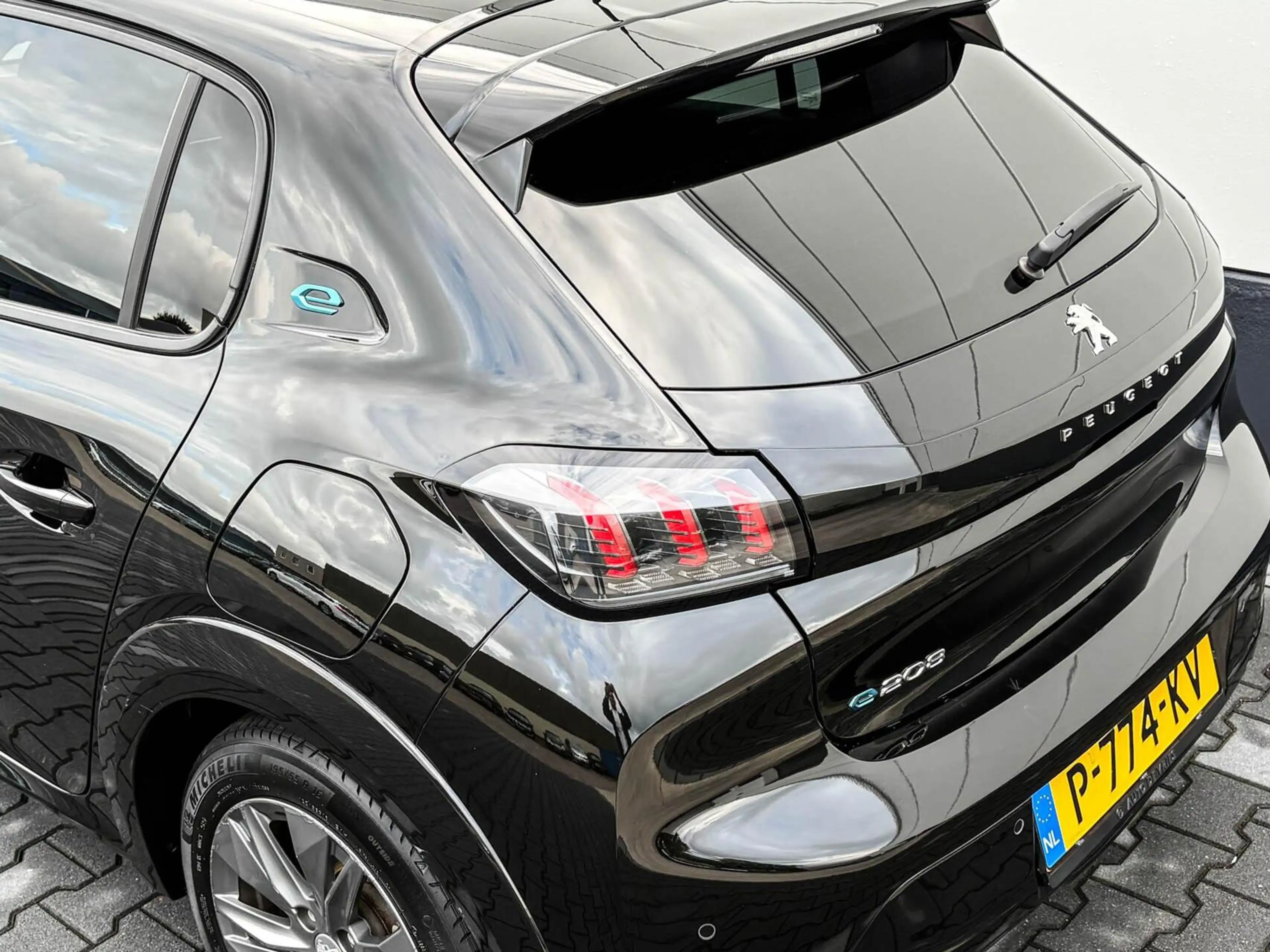 Peugeot e-208 EV Allure Pack 50 kWh 3-fase | SOH 92% | Navigatie — photo 43