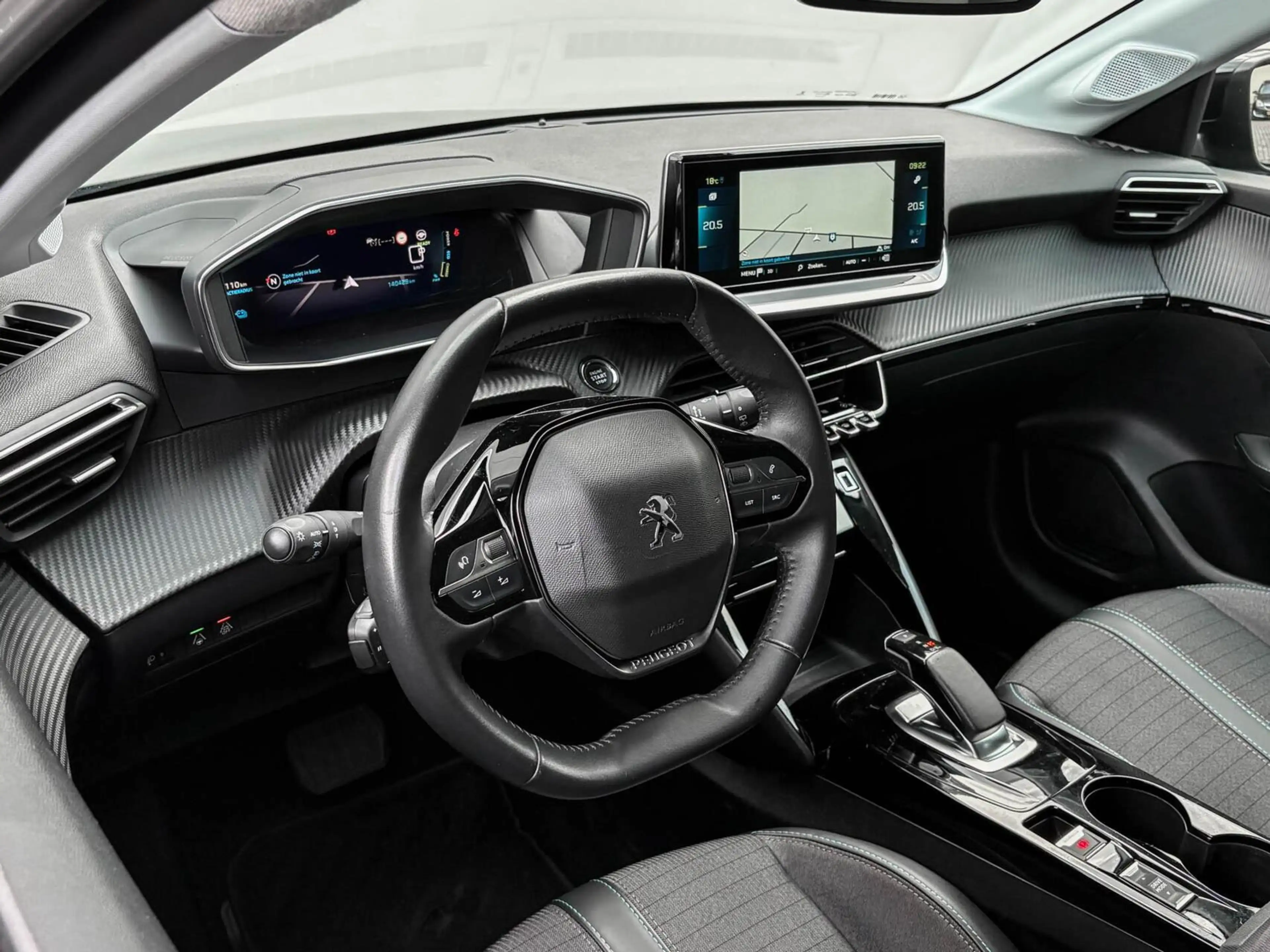 Peugeot e-208 EV Allure Pack 50 kWh 3-fase | SOH 92% | Navigatie — photo 2