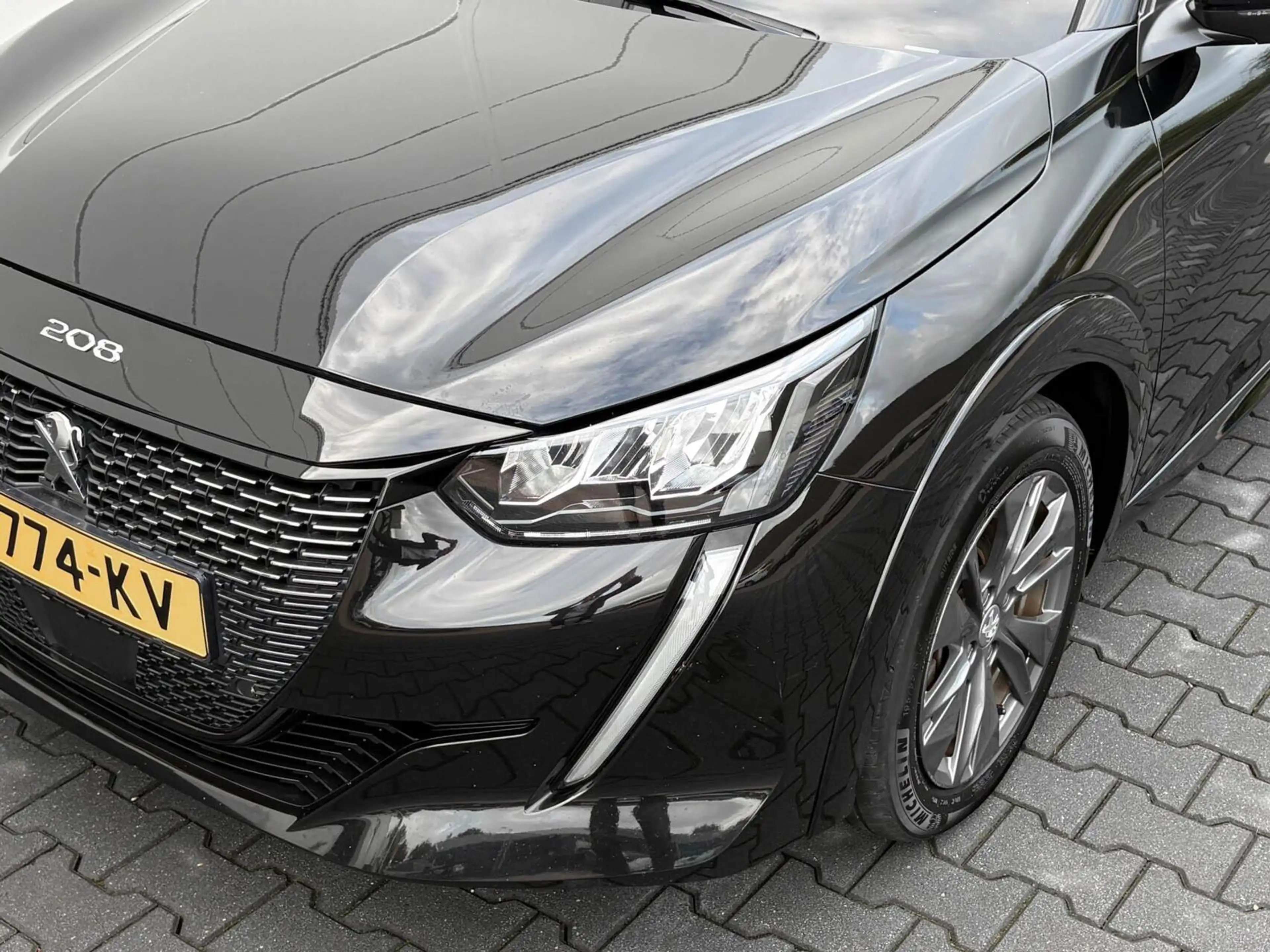 Peugeot e-208 EV Allure Pack 50 kWh 3-fase | SOH 92% | Navigatie — photo 42