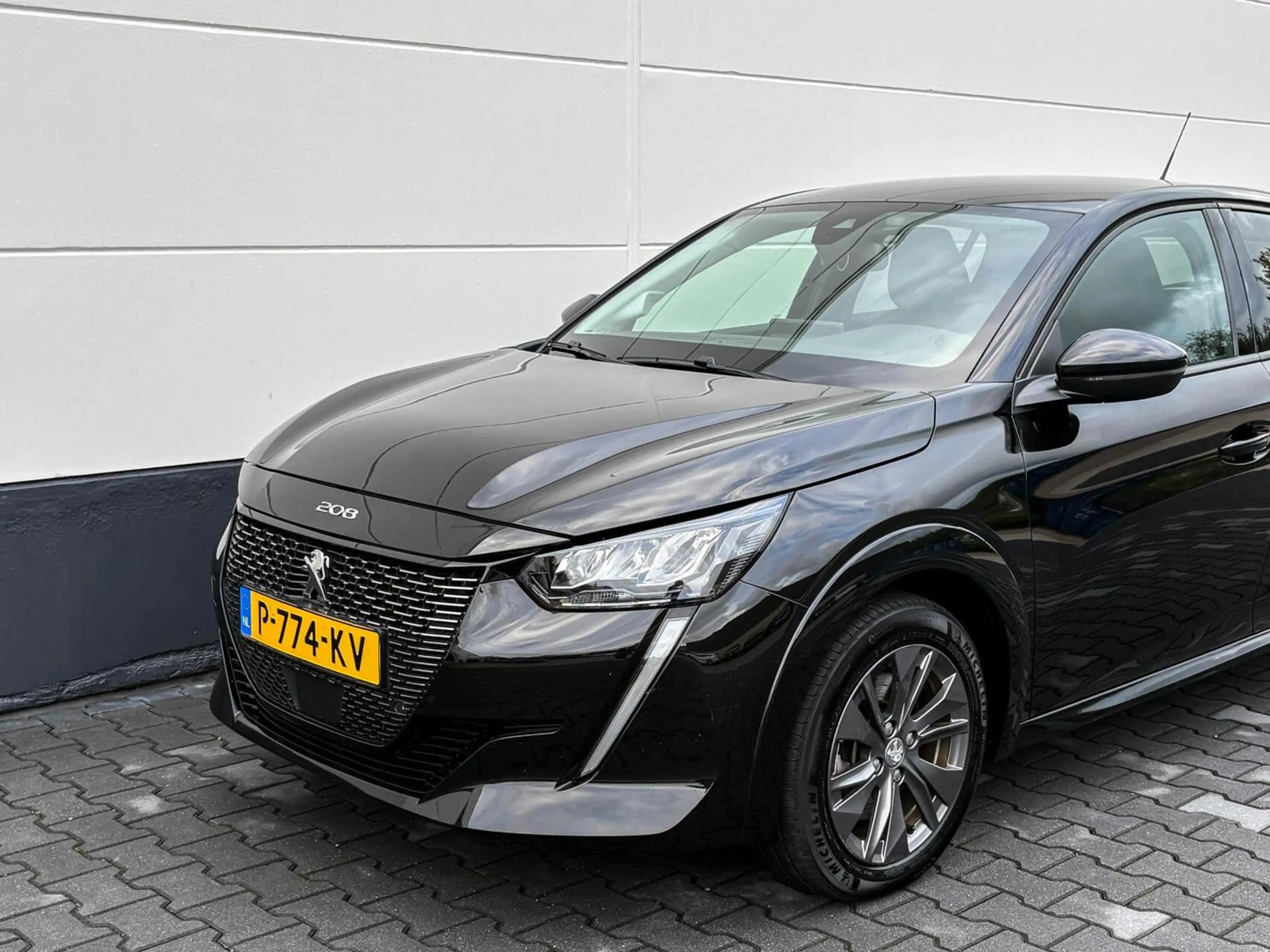 Peugeot e-208 EV Allure Pack 50 kWh 3-fase | SOH 92% | Navigatie — photo 34