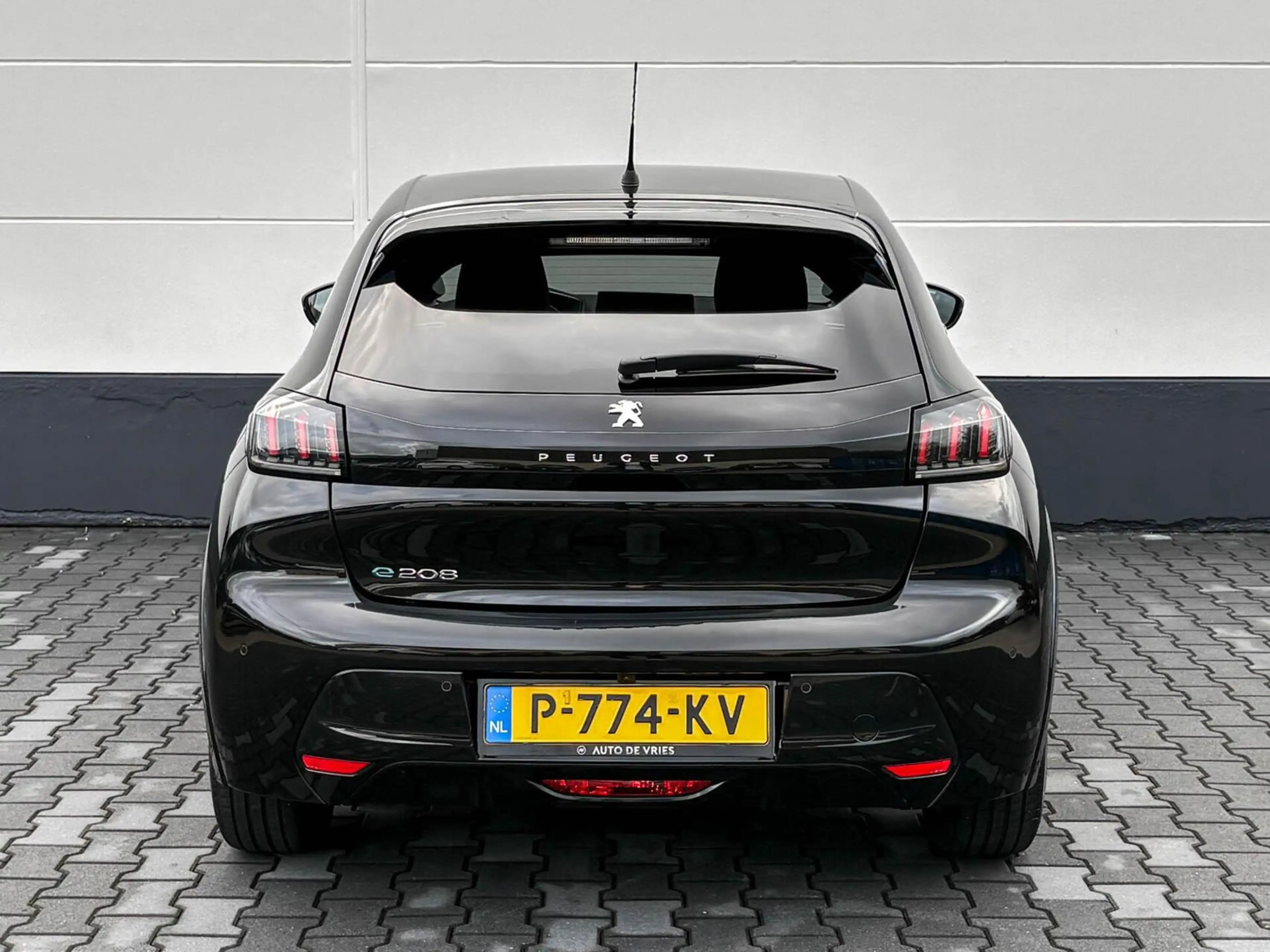 Peugeot e-208 EV Allure Pack 50 kWh 3-fase | SOH 92% | Navigatie — photo 26