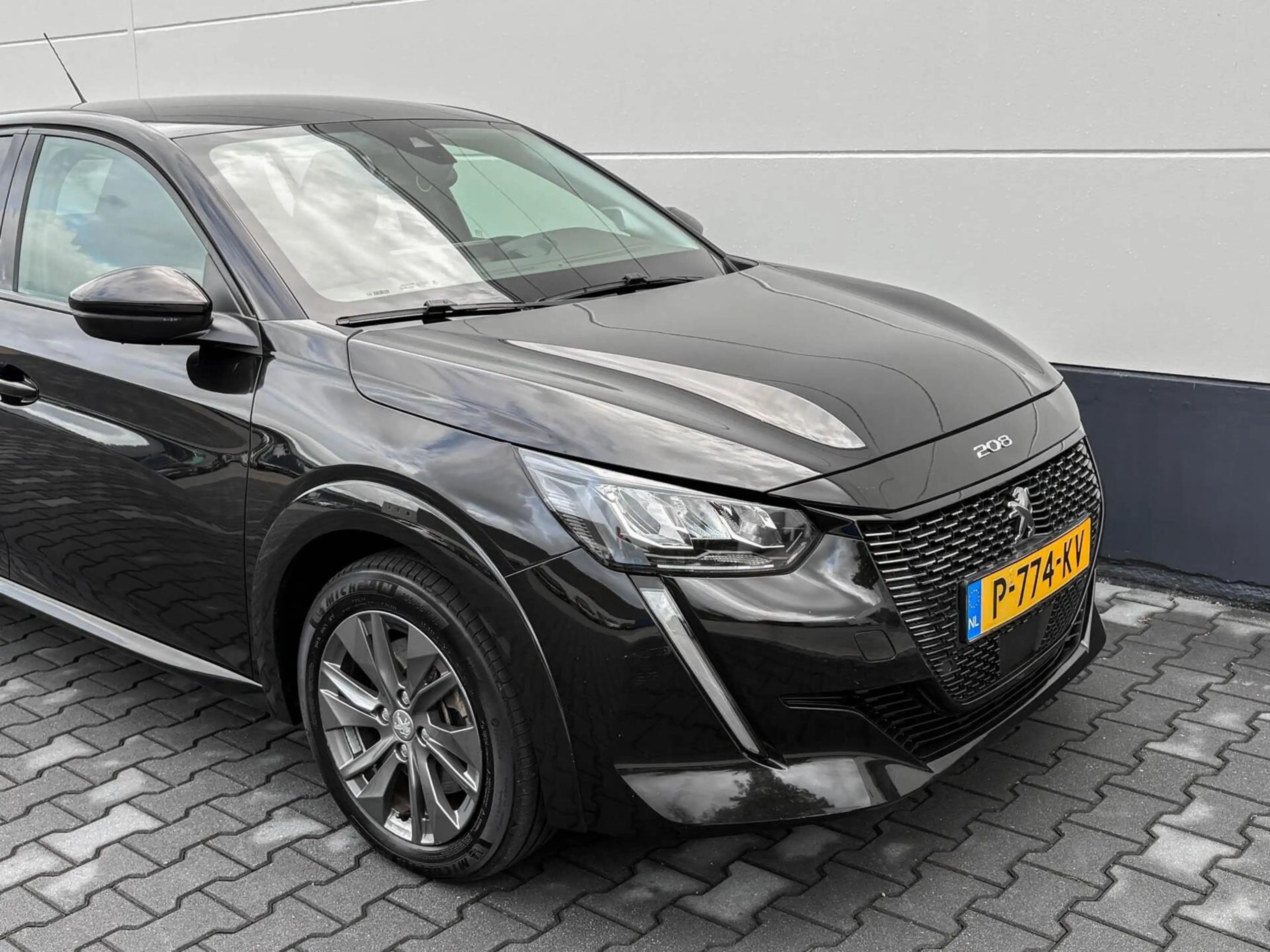 Peugeot e-208 EV Allure Pack 50 kWh 3-fase | SOH 92% | Navigatie — photo 37
