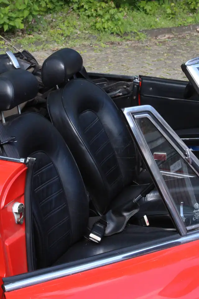 Alfa Romeo Spider 2.0, foto 8