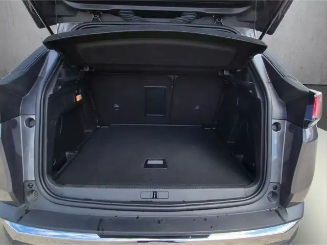 Peugeot 3008 view 7