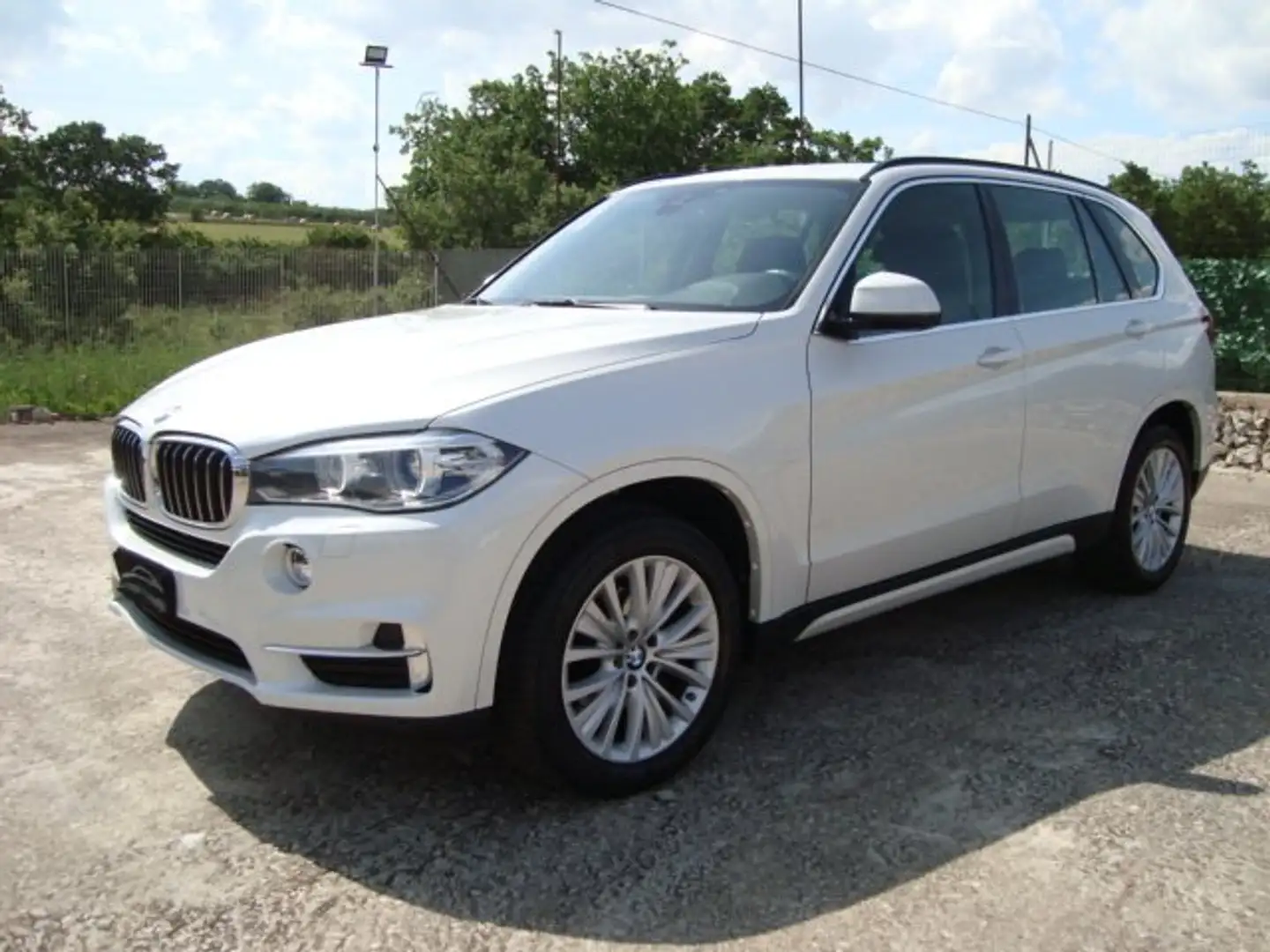 BMW X5 xdrive30d Experience 249cv Bílá - 1