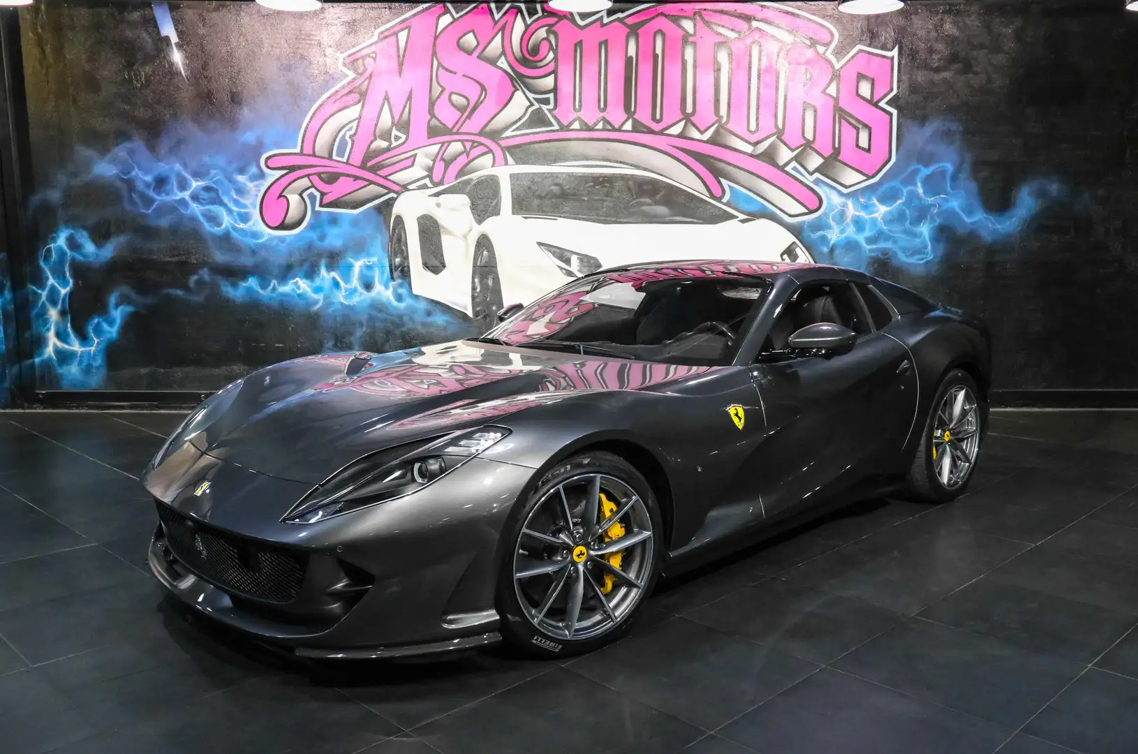 Ferrari 812 812 GTS 6.5 V12 800ch Серый - 2