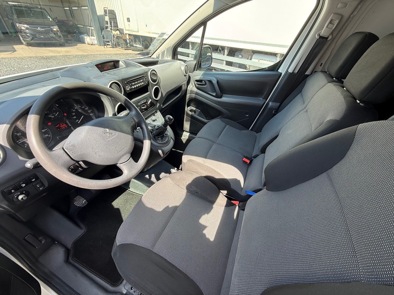 Peugeot Partner 1.6 BlueHDi L2H1, Airco, Pdc, Cruise control, Btw wagen + Keuring — photo 6