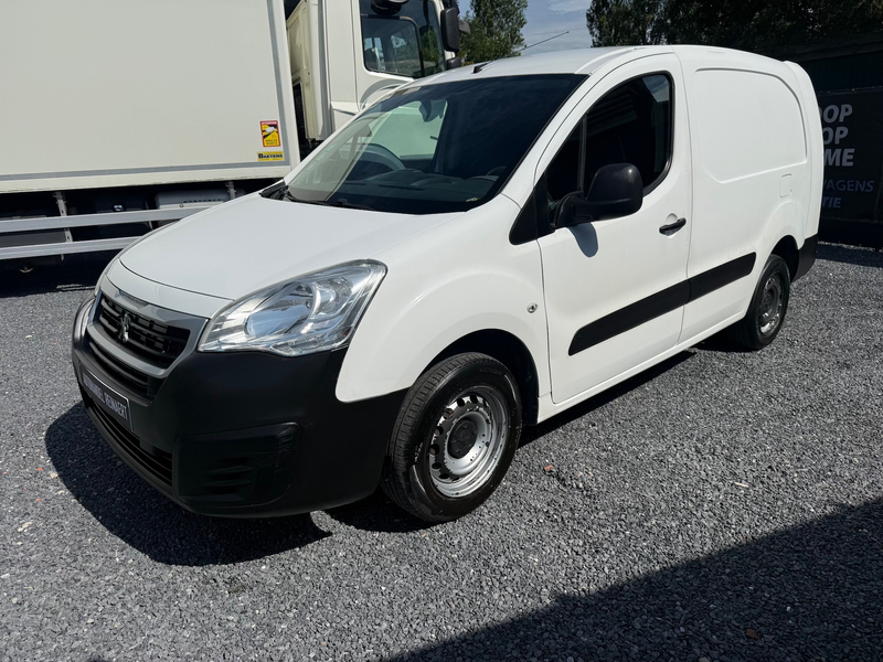 Peugeot Partner 1.6 BlueHDi L2H1, Airco, Pdc, Cruise control, Btw wagen + Keuring