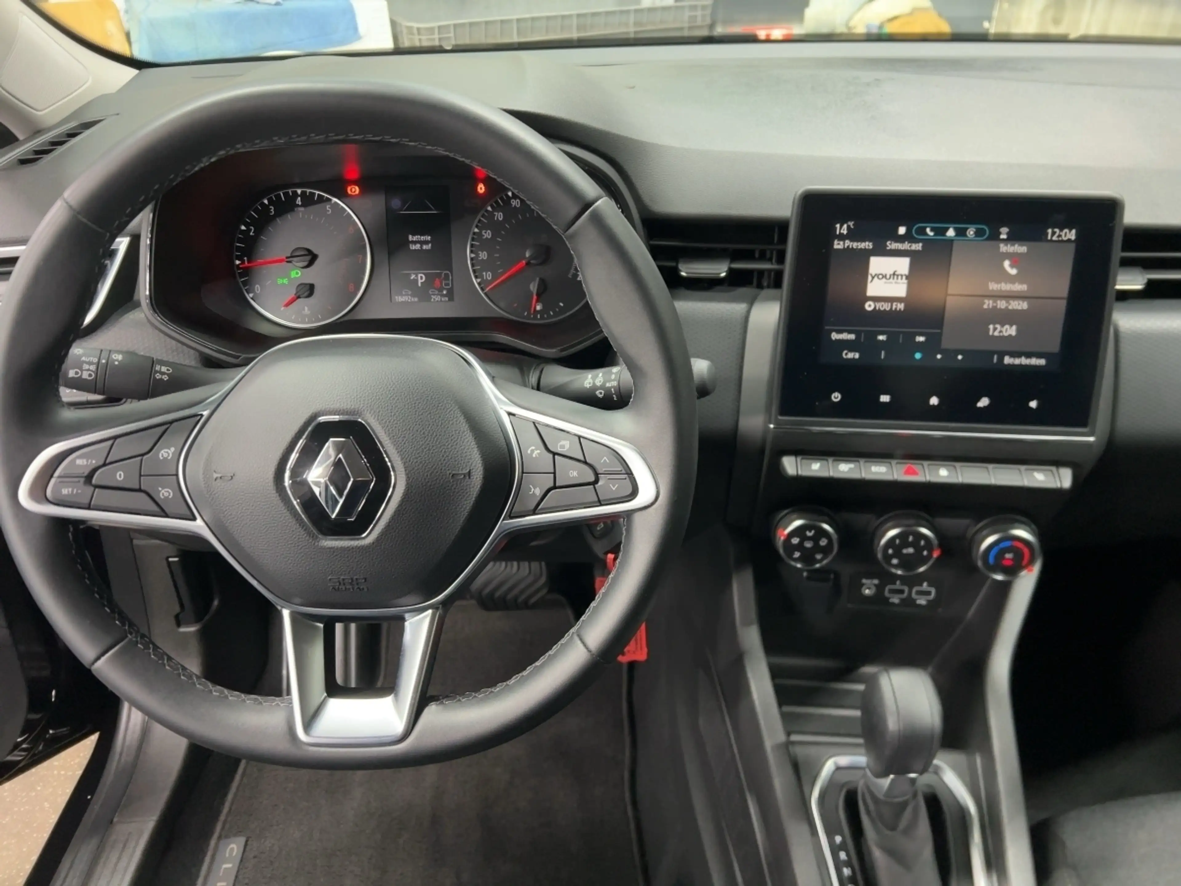 Renault Clio TCe 90 Evolution Automatik — photo 12