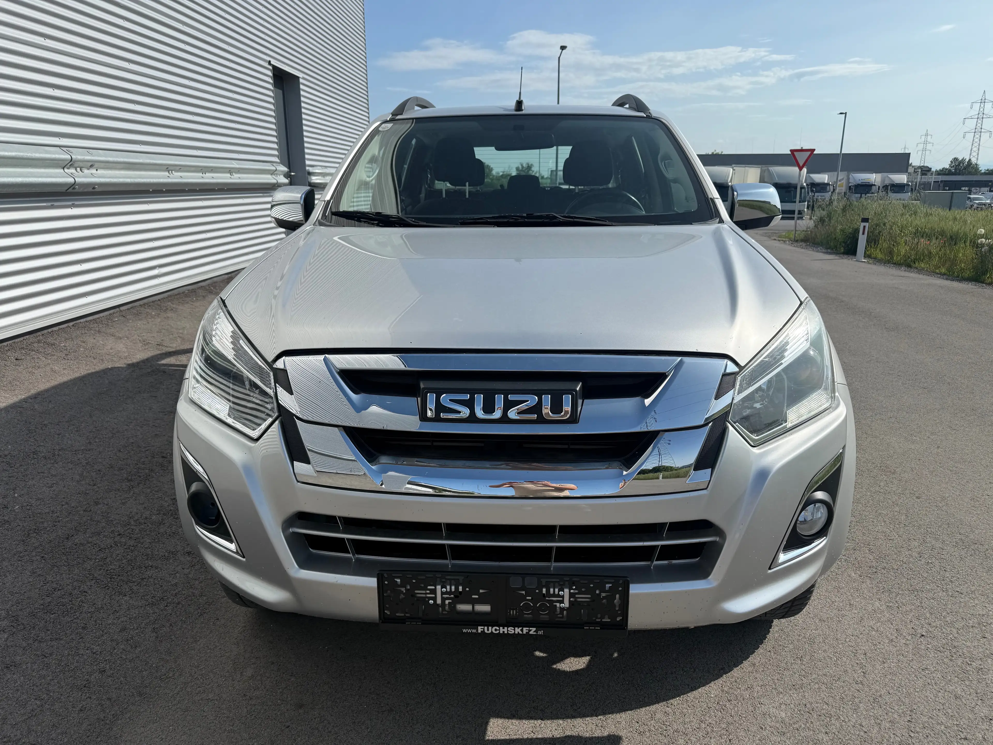 Isuzu D-Max Double Cab Basic 4WD Aut. ID:94 — photo 3