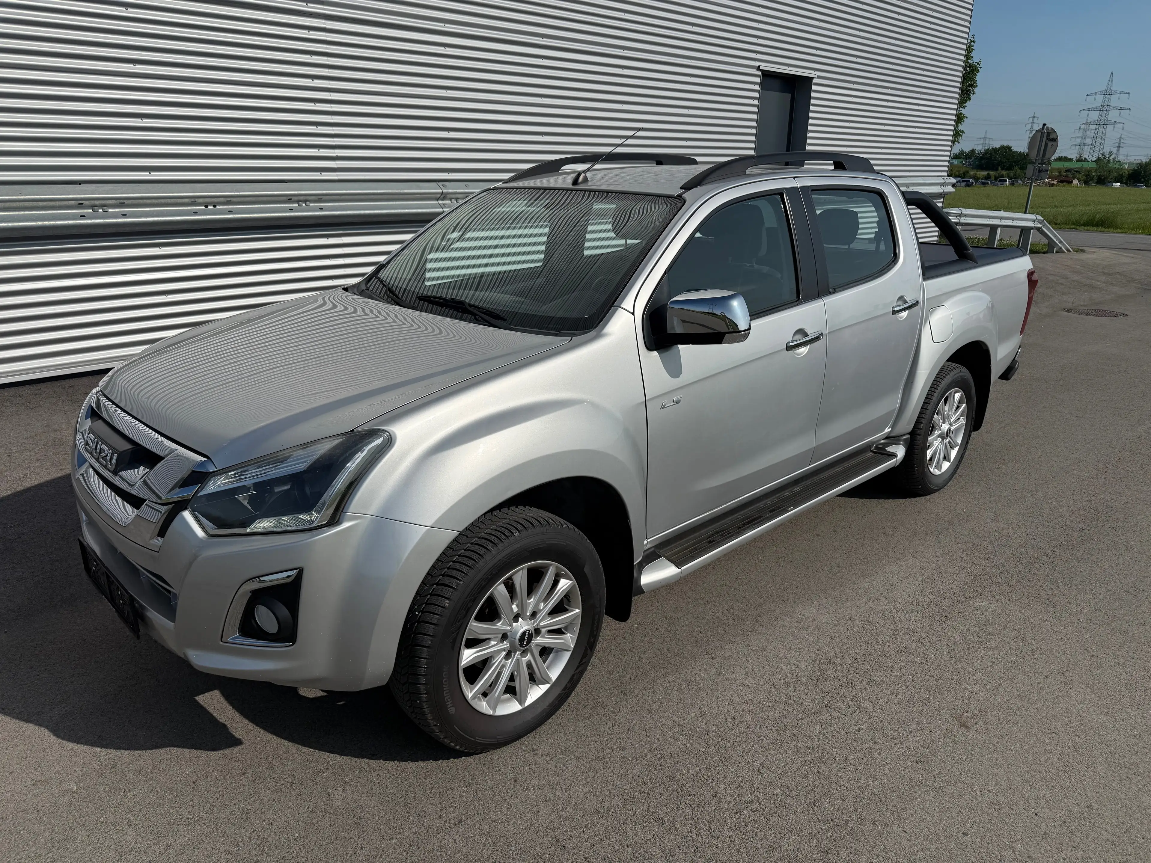 Isuzu D-Max Double Cab Basic 4WD Aut. ID:94