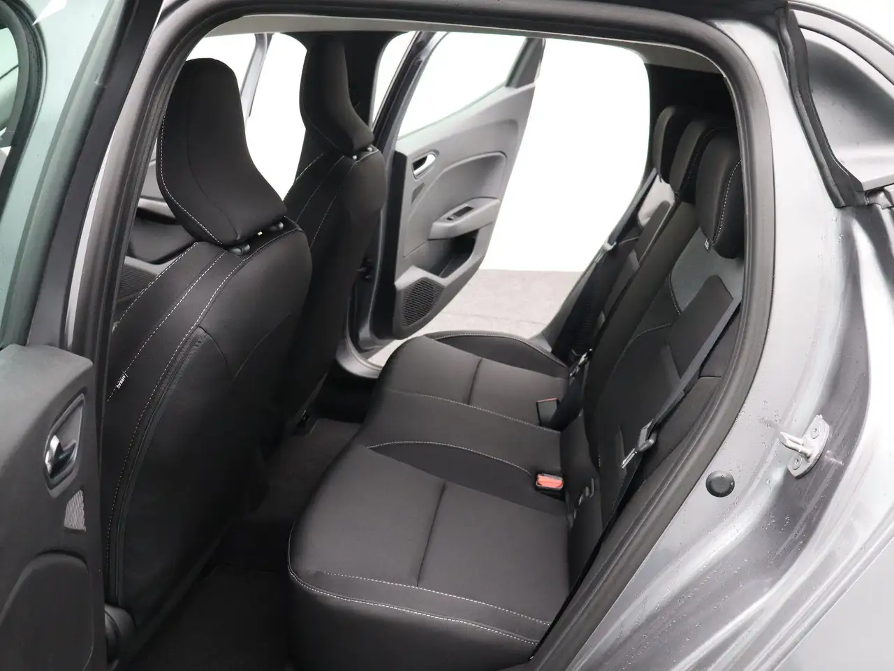 Renault Clio 2026 — фото 14