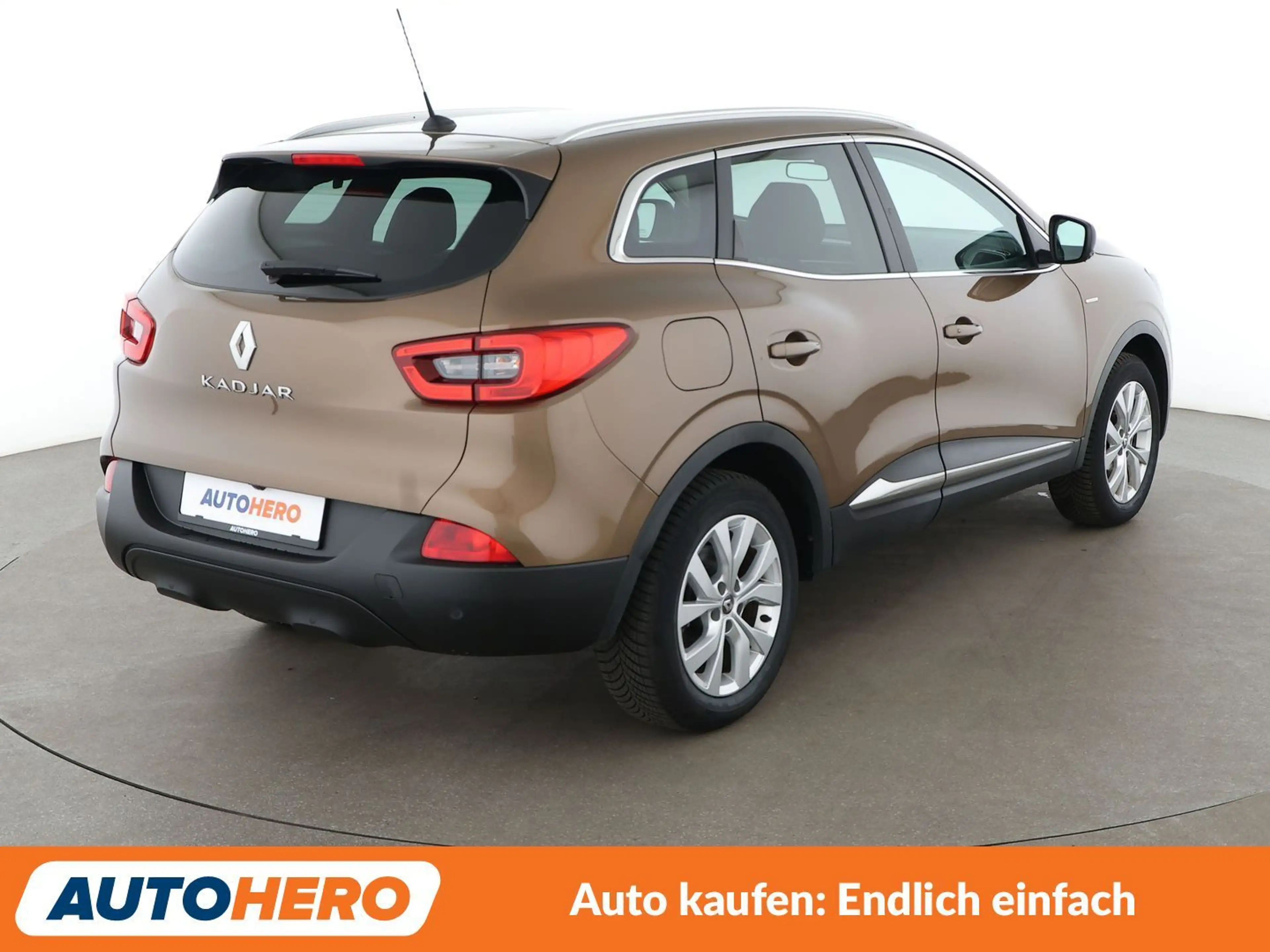 Renault Kadjar 1.3 TCe Limited *NAVI*CAM*TEMPO*ALU* — photo 6