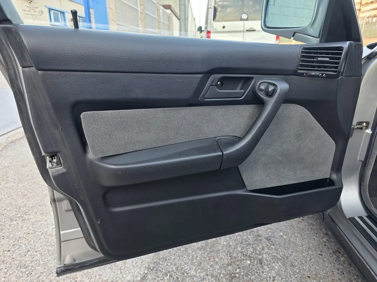 BMW 525i Aut., foto 12