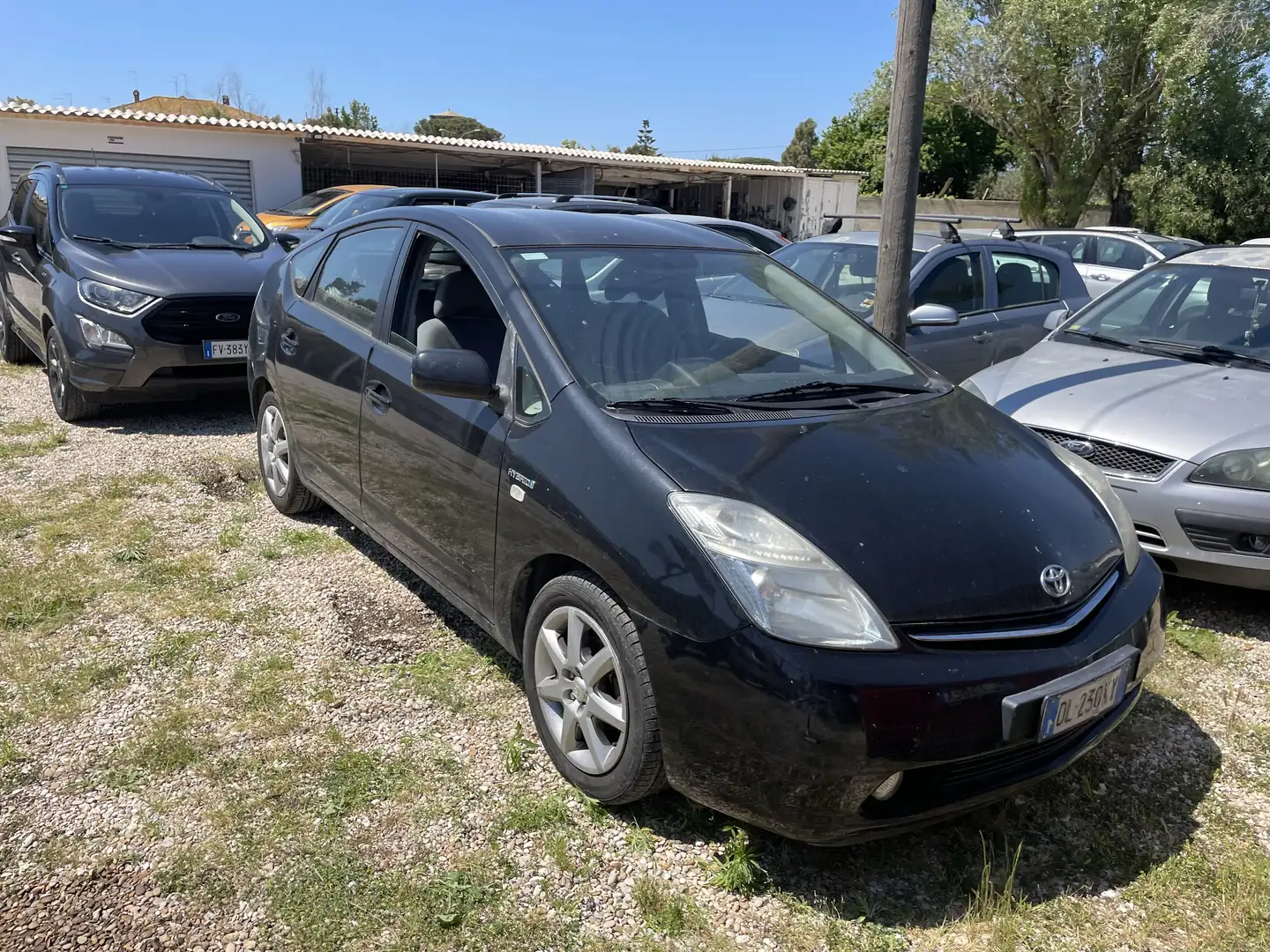 Toyota Prius 1.5 ibrida perfetta e ben tenuta - 2