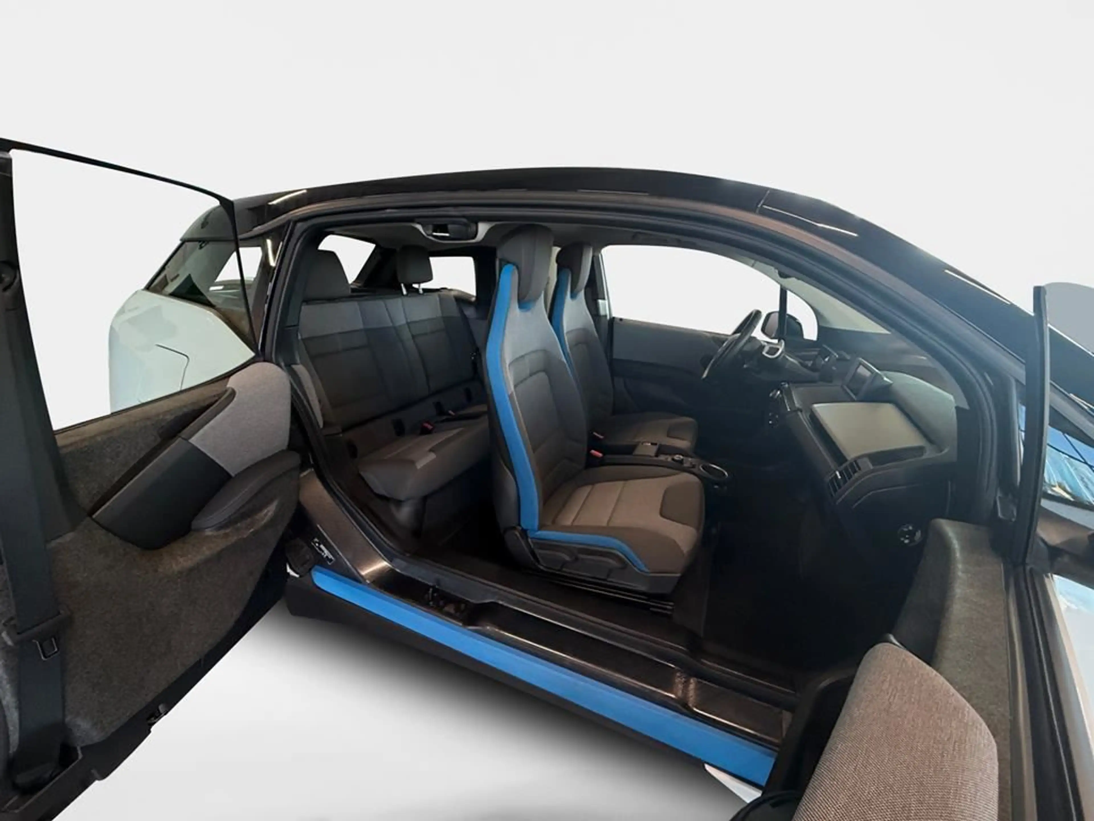 BMW i3 — photo 14