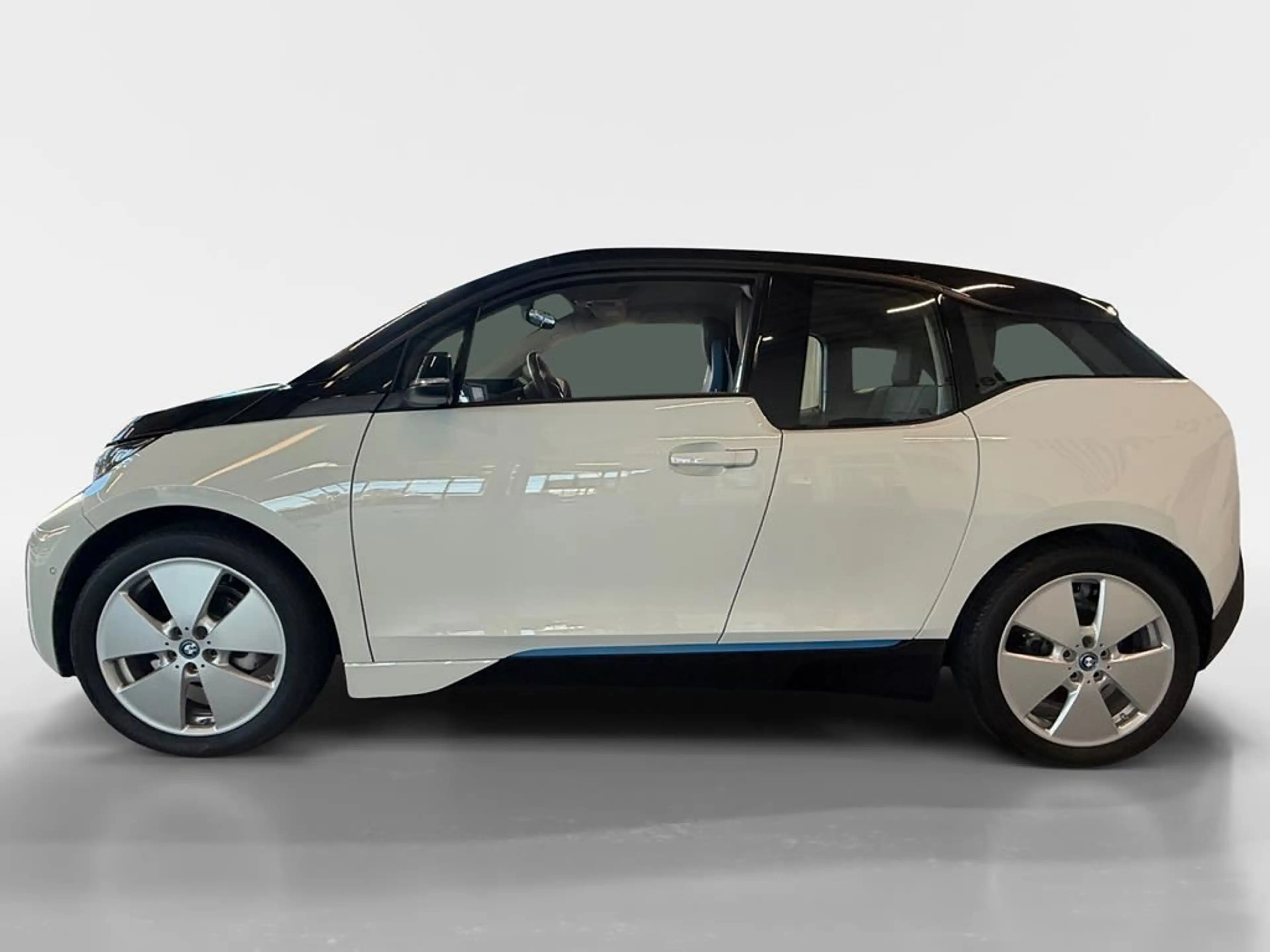 BMW i3 — photo 4