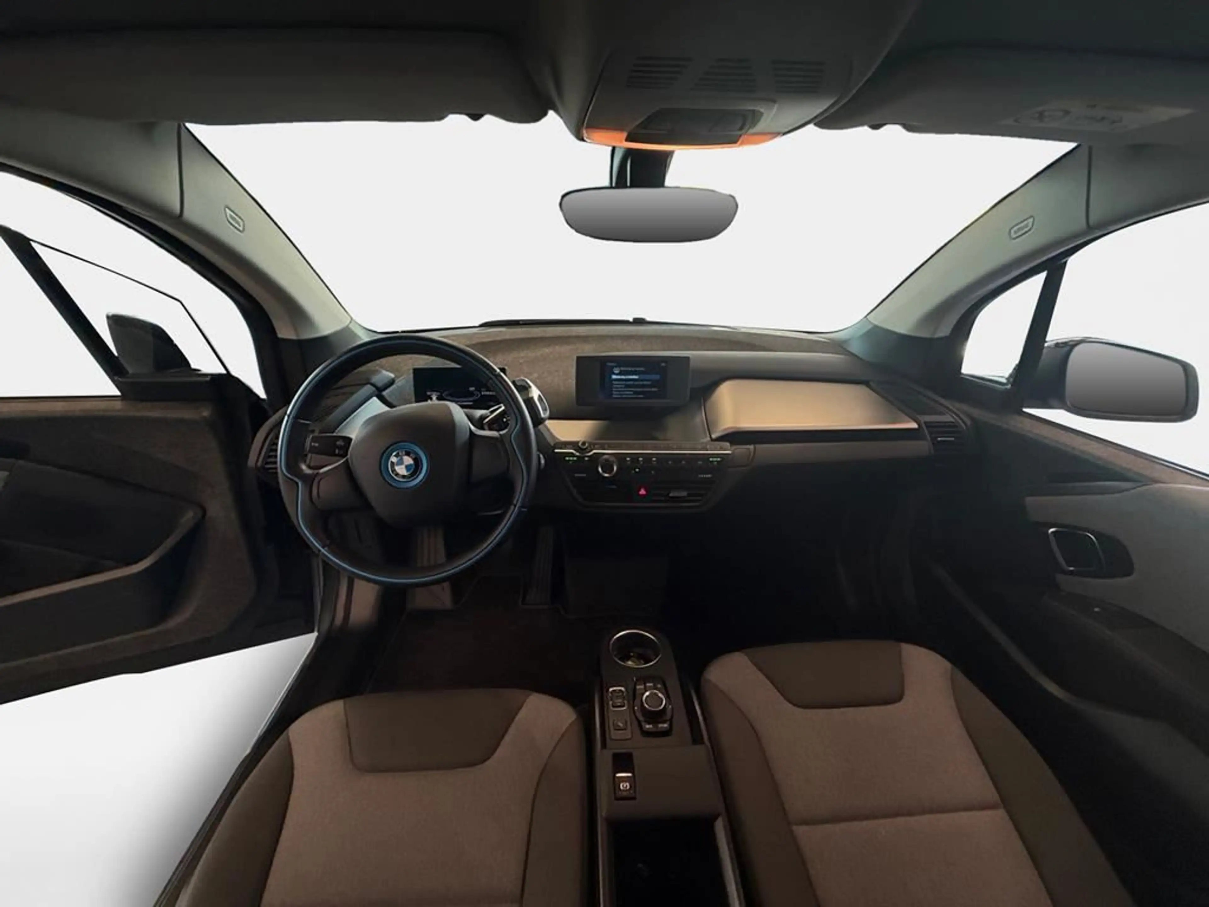 BMW i3 — photo 11