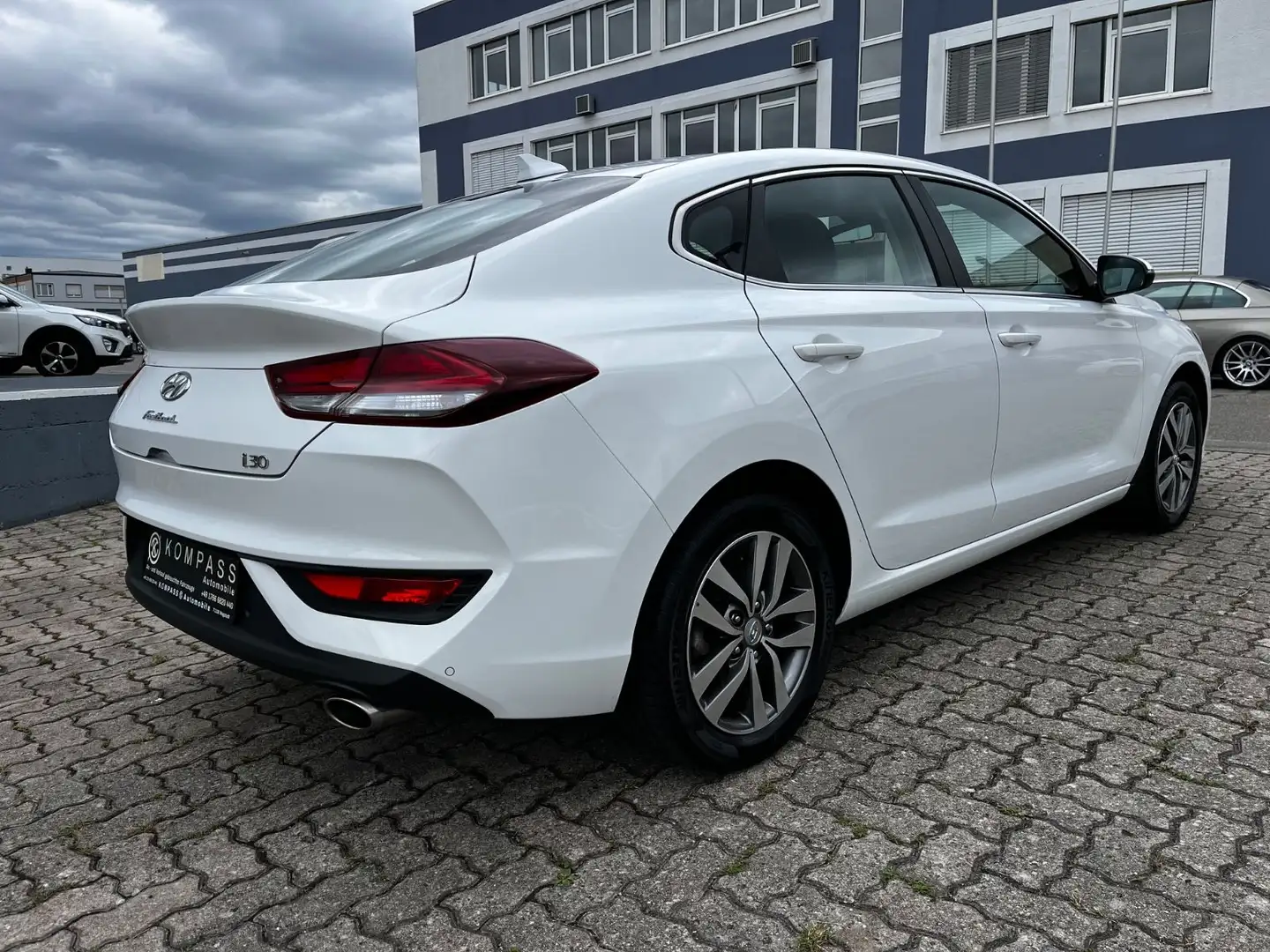 Hyundai i30 Fastback Trend Blanco - 2