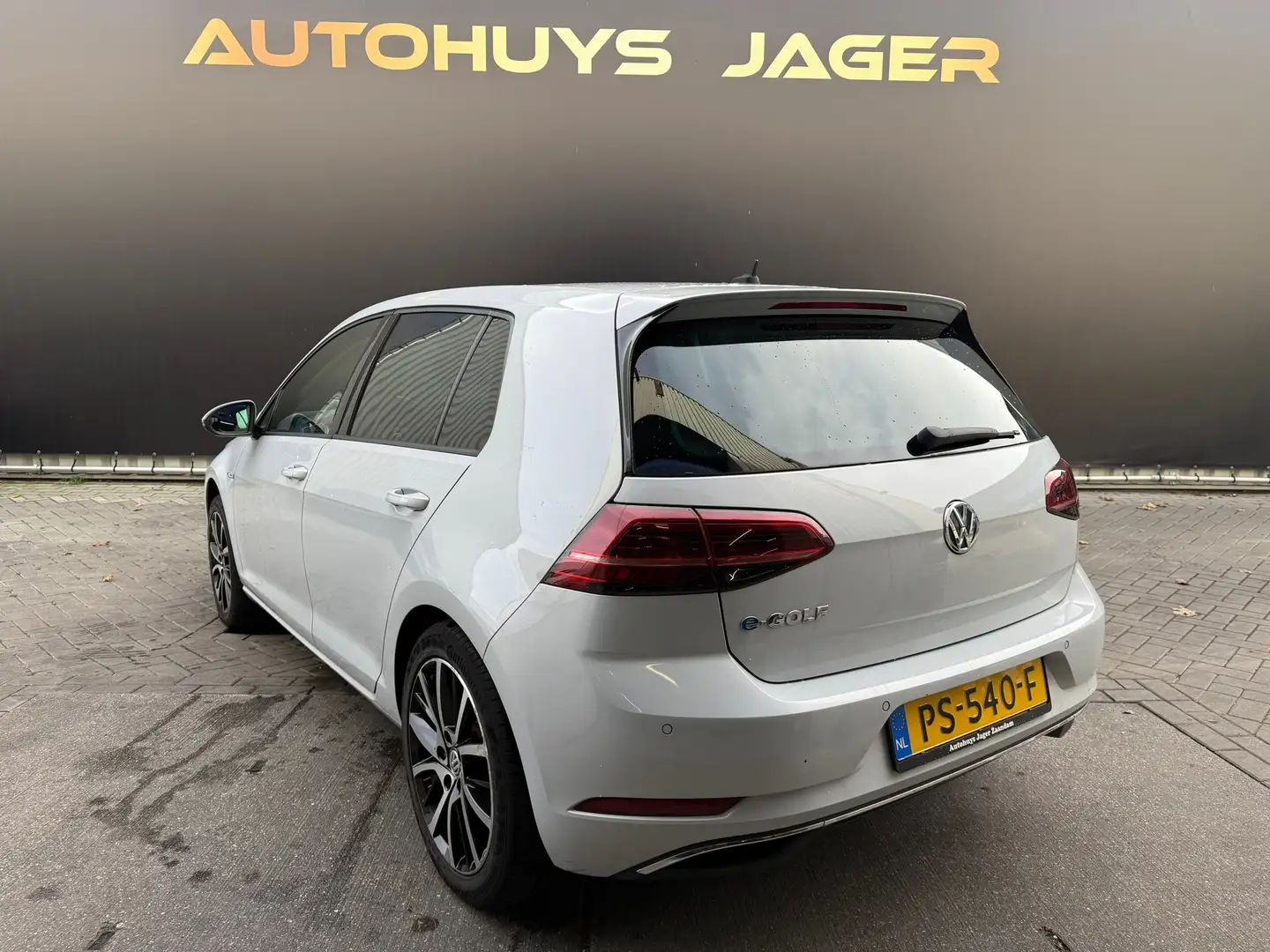 Volkswagen e-Golf E-Golf Blanc - 2