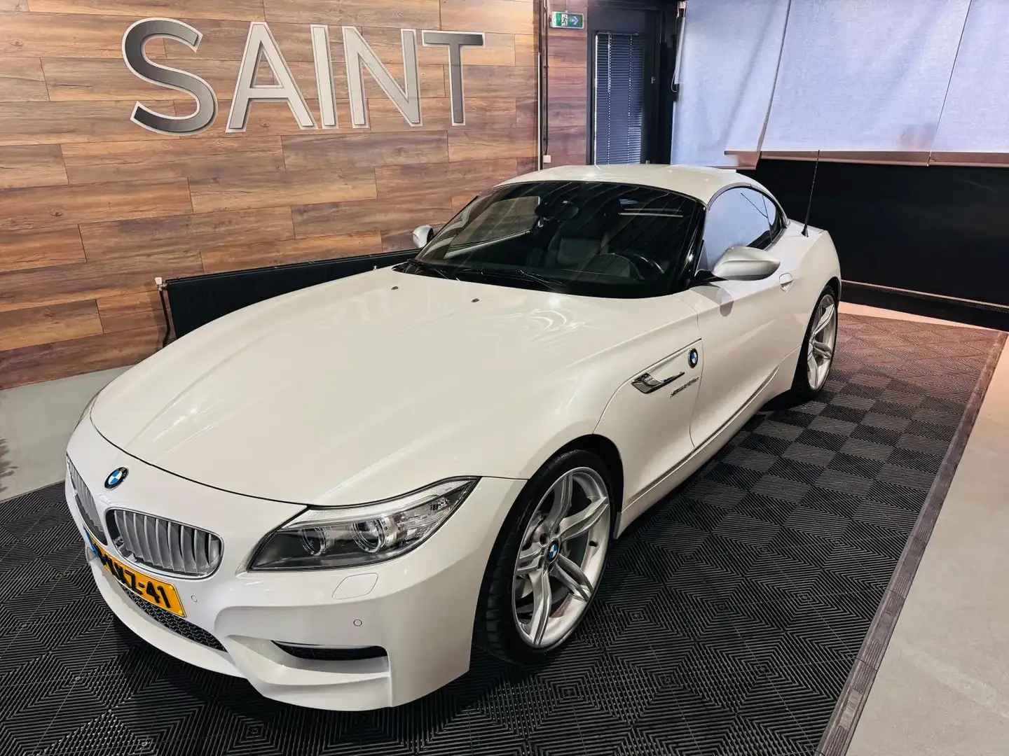 BMW Z4 Roadster sDrive35is High Executive Weiß - 2