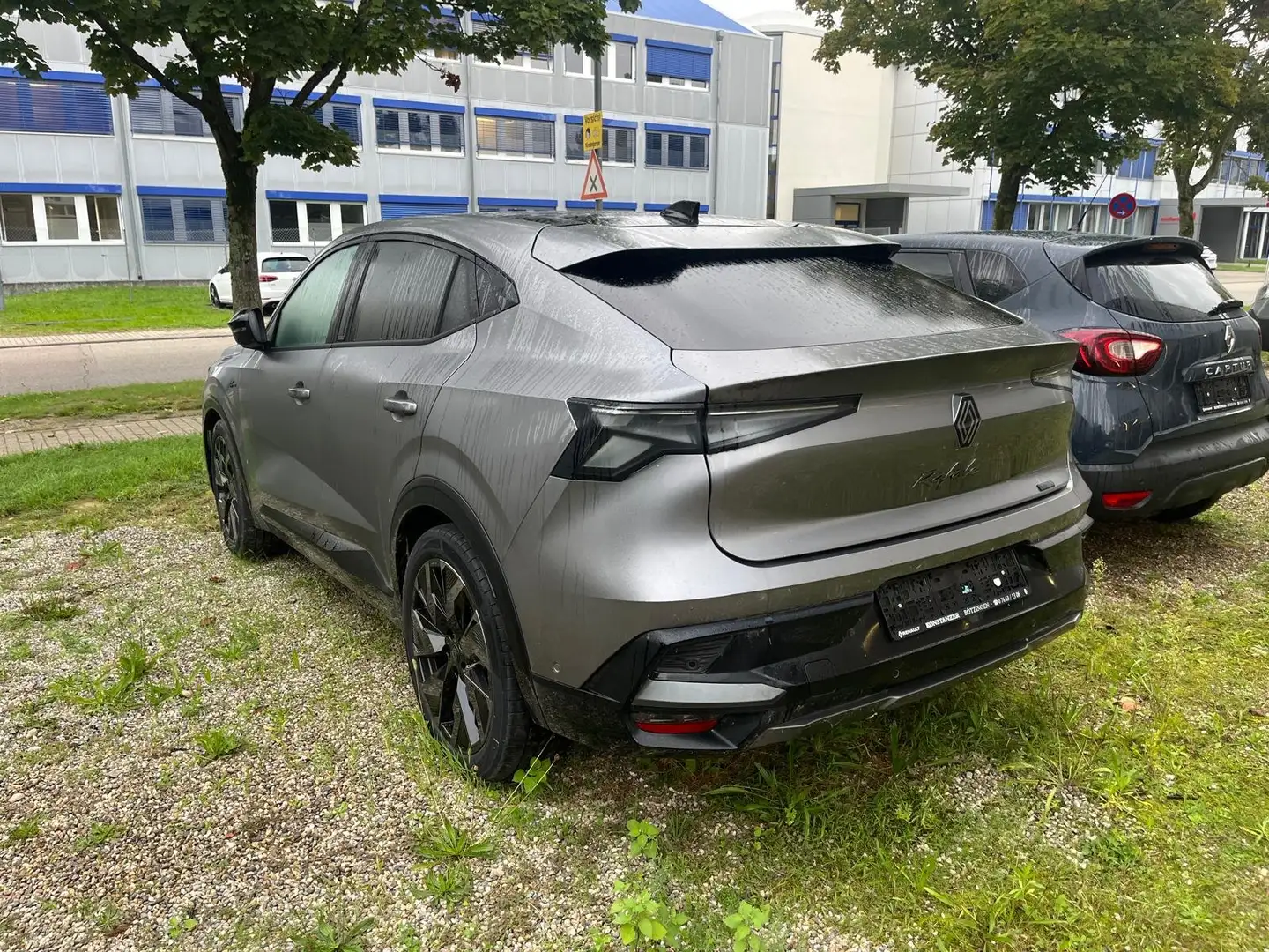 Renault Rafale 200 E-Tech Full Hybrid Esprit Alpine Grau - 2