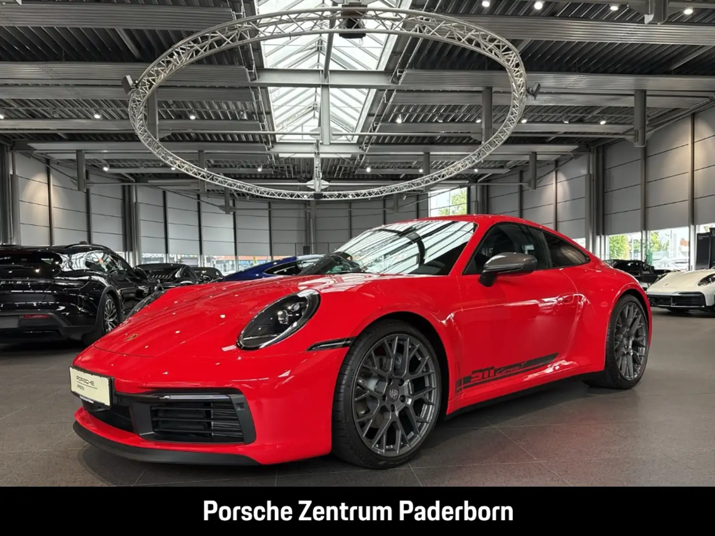 Porsche 992 911 Carrera T BOSE Sportabgas Rückfahrkamera Червоний - 1