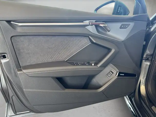Audi A3 view 6