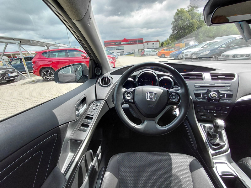 Honda Civic Lim. 5-trg. 1.6 i-DTEC Elegance — photo 8