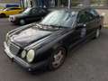 Mercedes-Benz E 200 CLASSIC Noir - thumbnail 1