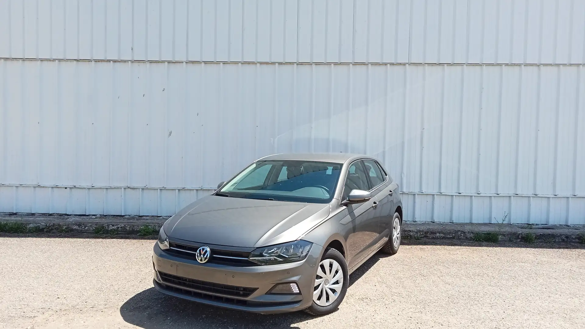 Volkswagen Polo 1.6 TDI 95 S\u0026amp;S BVM5 Lounge Beige - 1