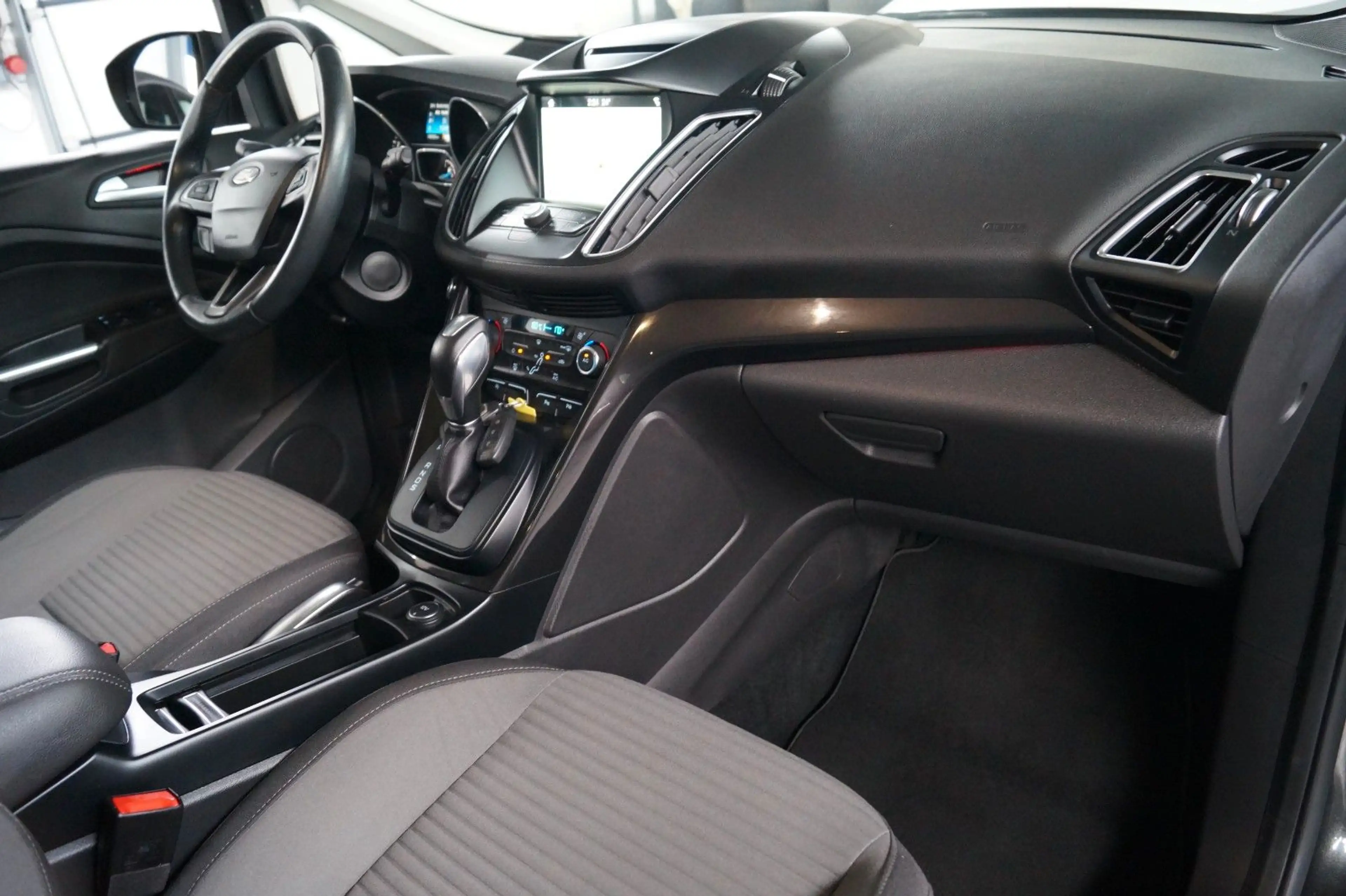Ford C-Max C-MAX 1.5 Titanium*1.HAND*AHK*PDC*NAVI* — photo 15