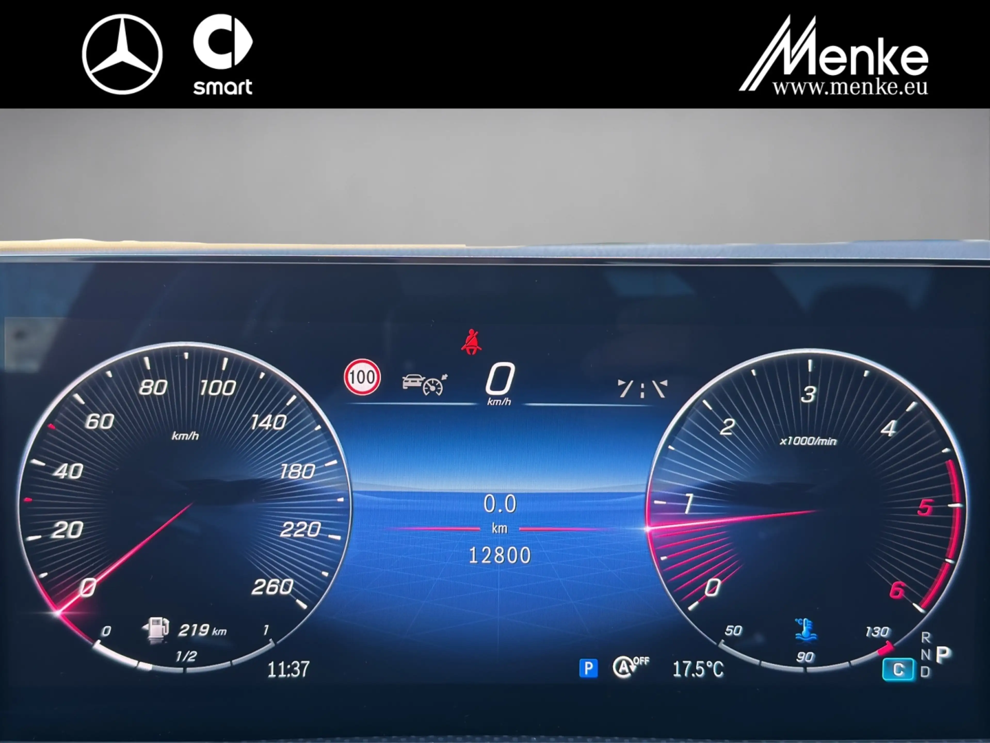 Mercedes-Benz CLA 220 d Coupé AMG+Night+Distro+Ambiente+Kamera — photo 10