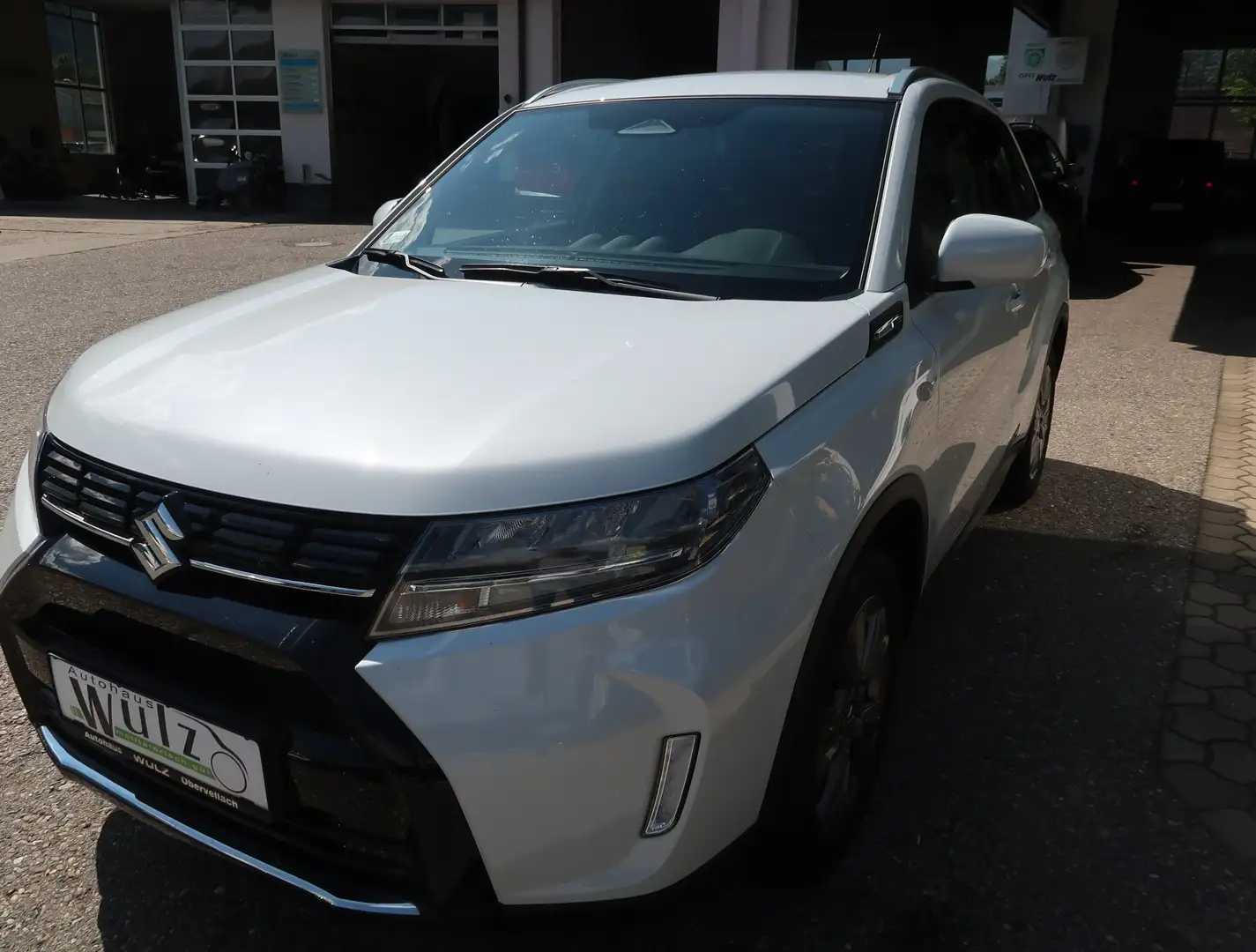 Suzuki Vitara 1.4 Hybrid shine Allgrip Blanc - 2