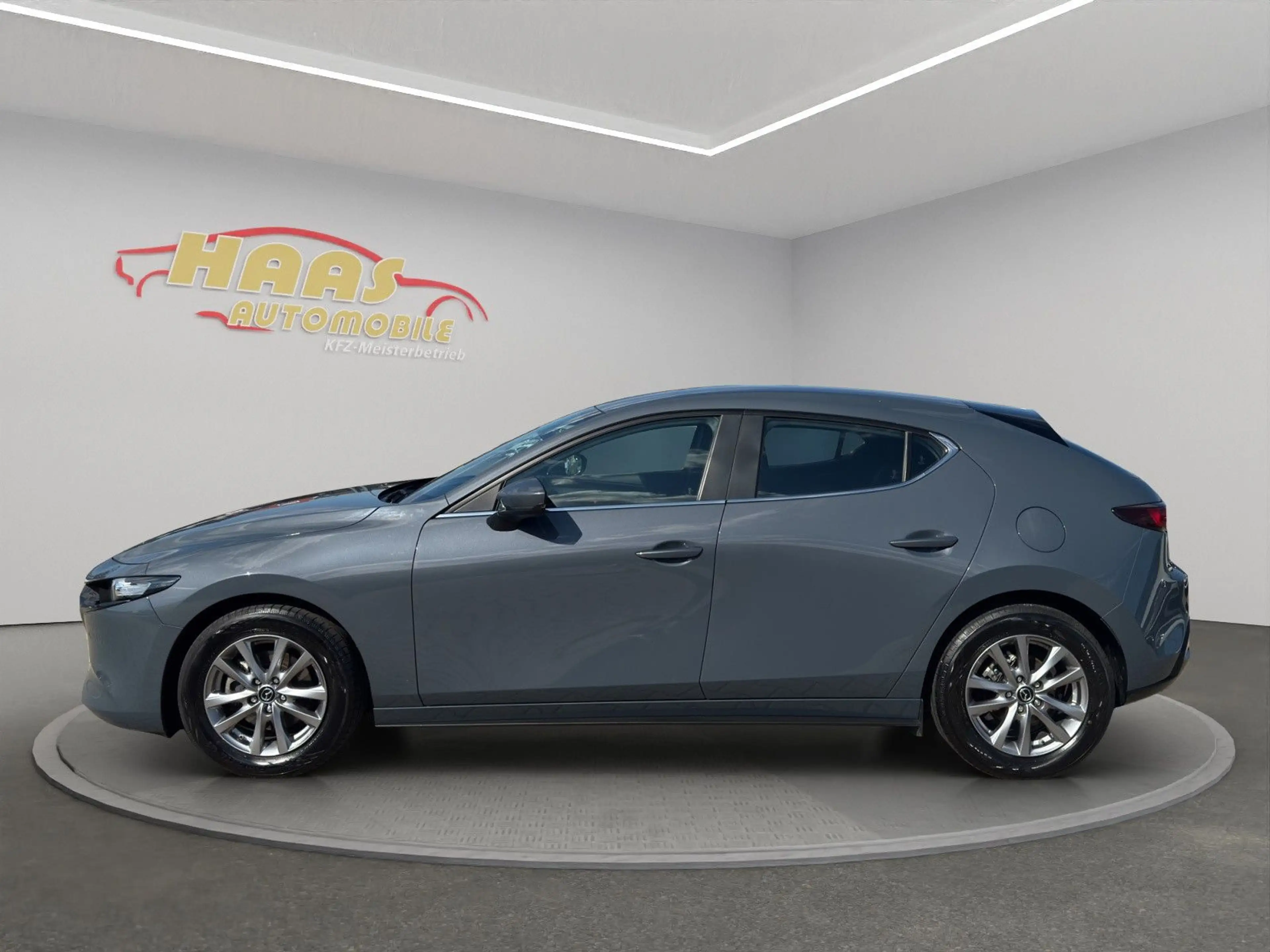 Mazda 3 Lim. 5-trg. Selection*Navi*ACC*LED* — photo 8
