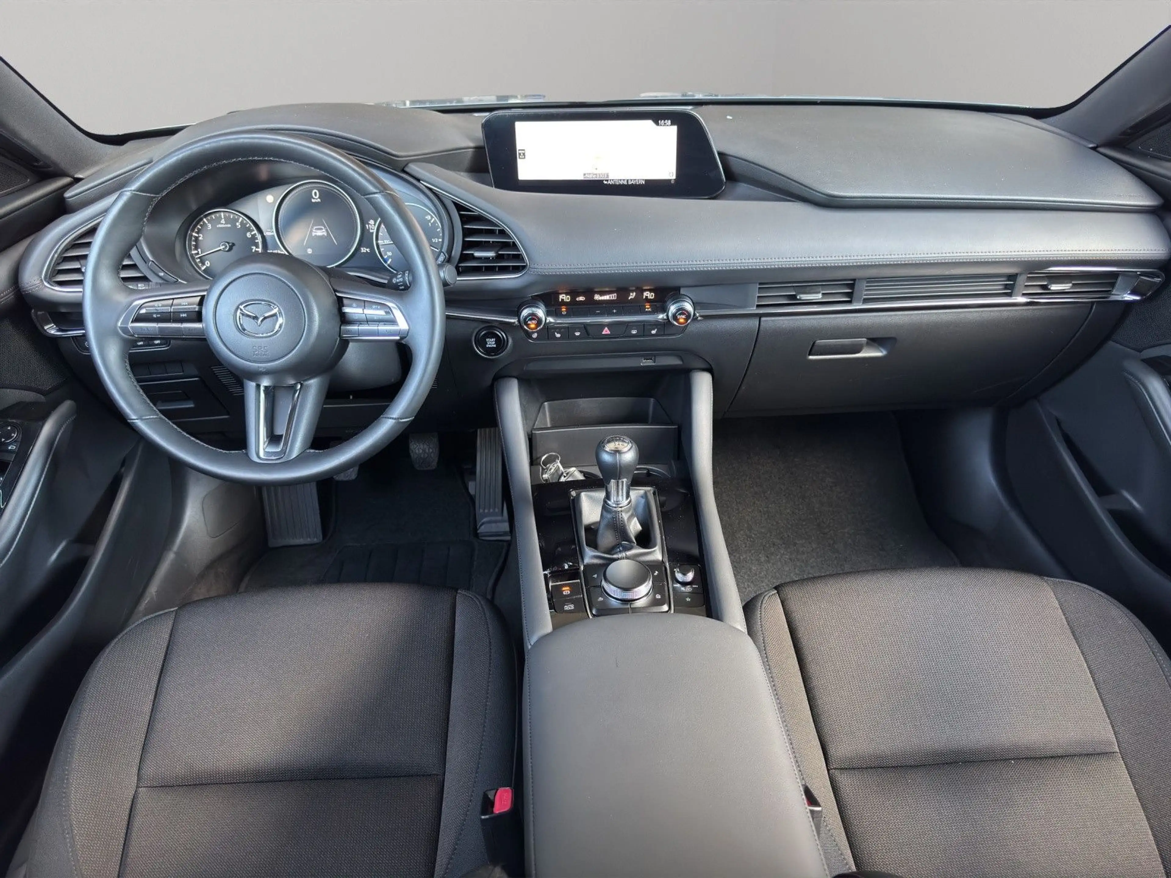 Mazda 3 Lim. 5-trg. Selection*Navi*ACC*LED* — photo 13