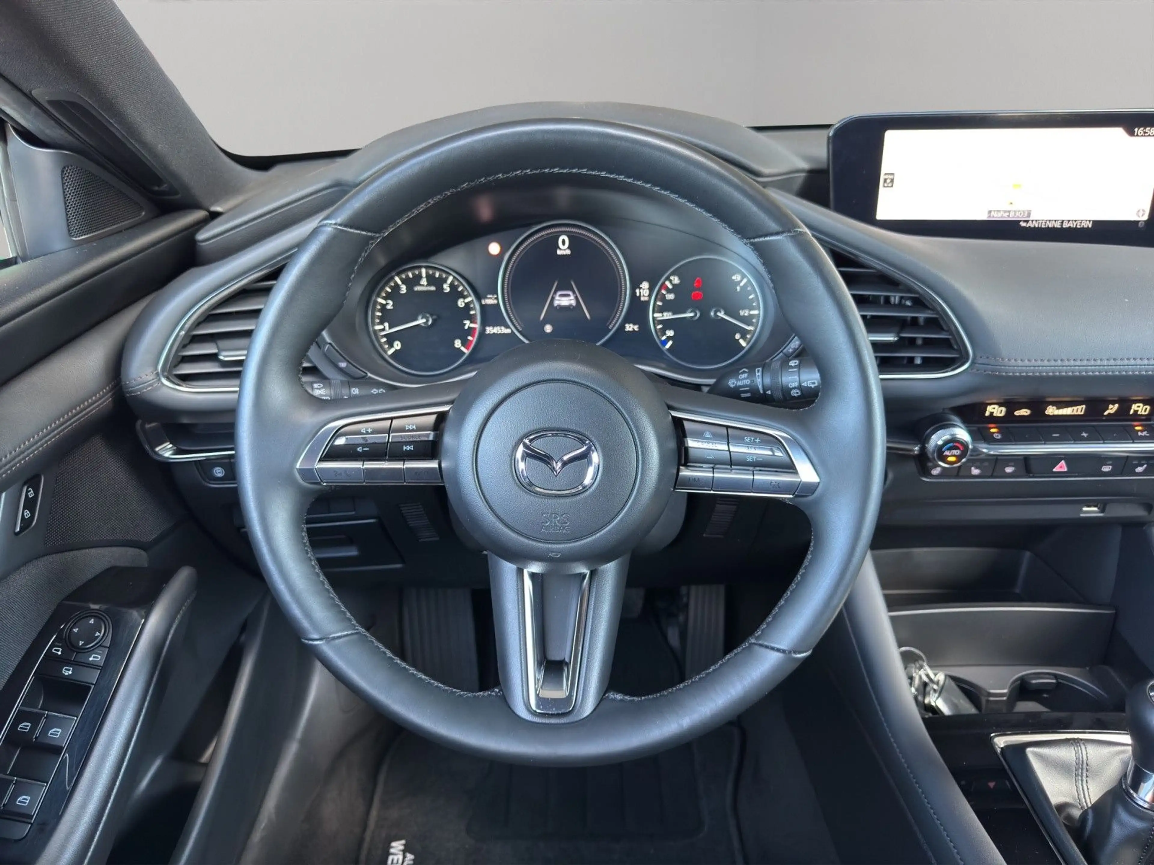 Mazda 3 Lim. 5-trg. Selection*Navi*ACC*LED* — photo 14