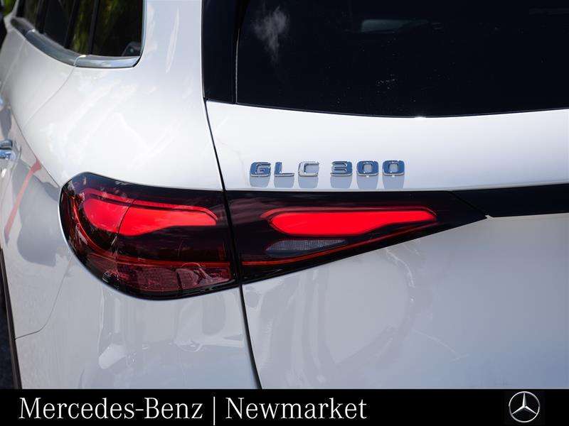 2027 Mercedes-Benz GLC 4MATIC SUV — снимка 1